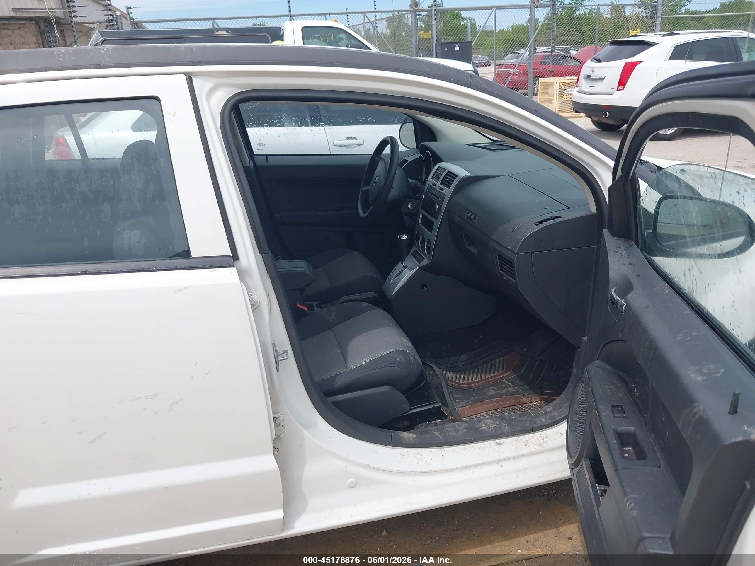 2009 Dodge Caliber Sxt White vin: 1B3HB48AX9D200408