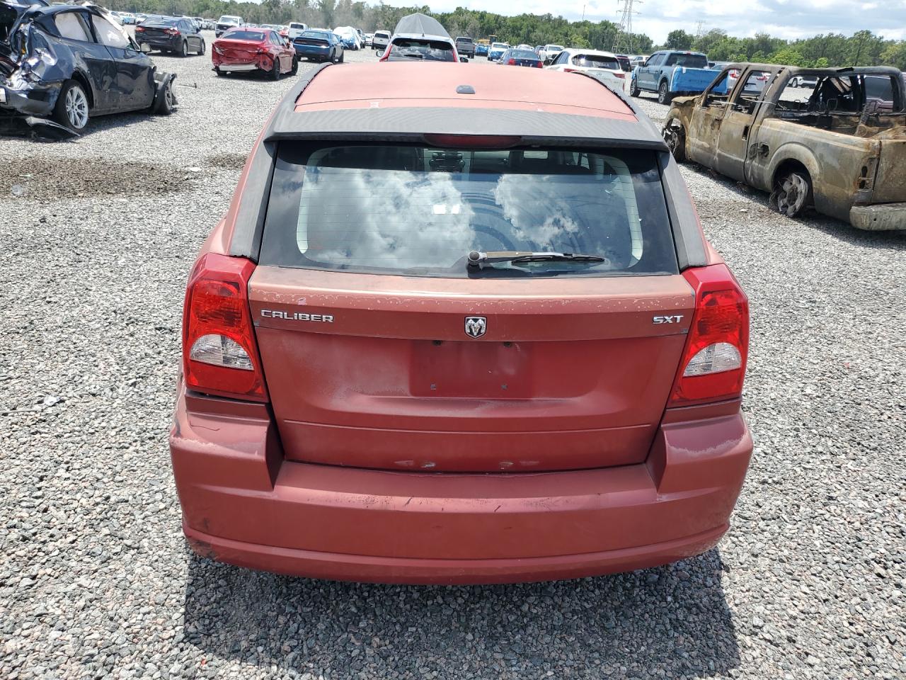 2008 Dodge Caliber Sxt Red vin: 1B3HB48B08D604583