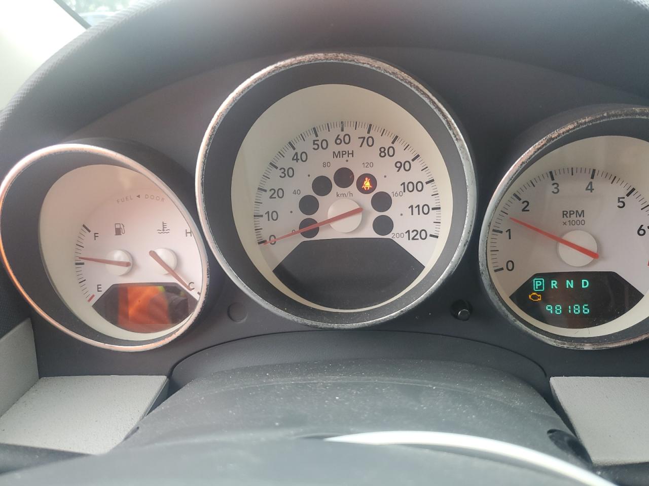 2007 Dodge Caliber Sxt Orange vin: 1B3HB48B67D259610 Damage: Warning Light - Engine, On, Unacceptable