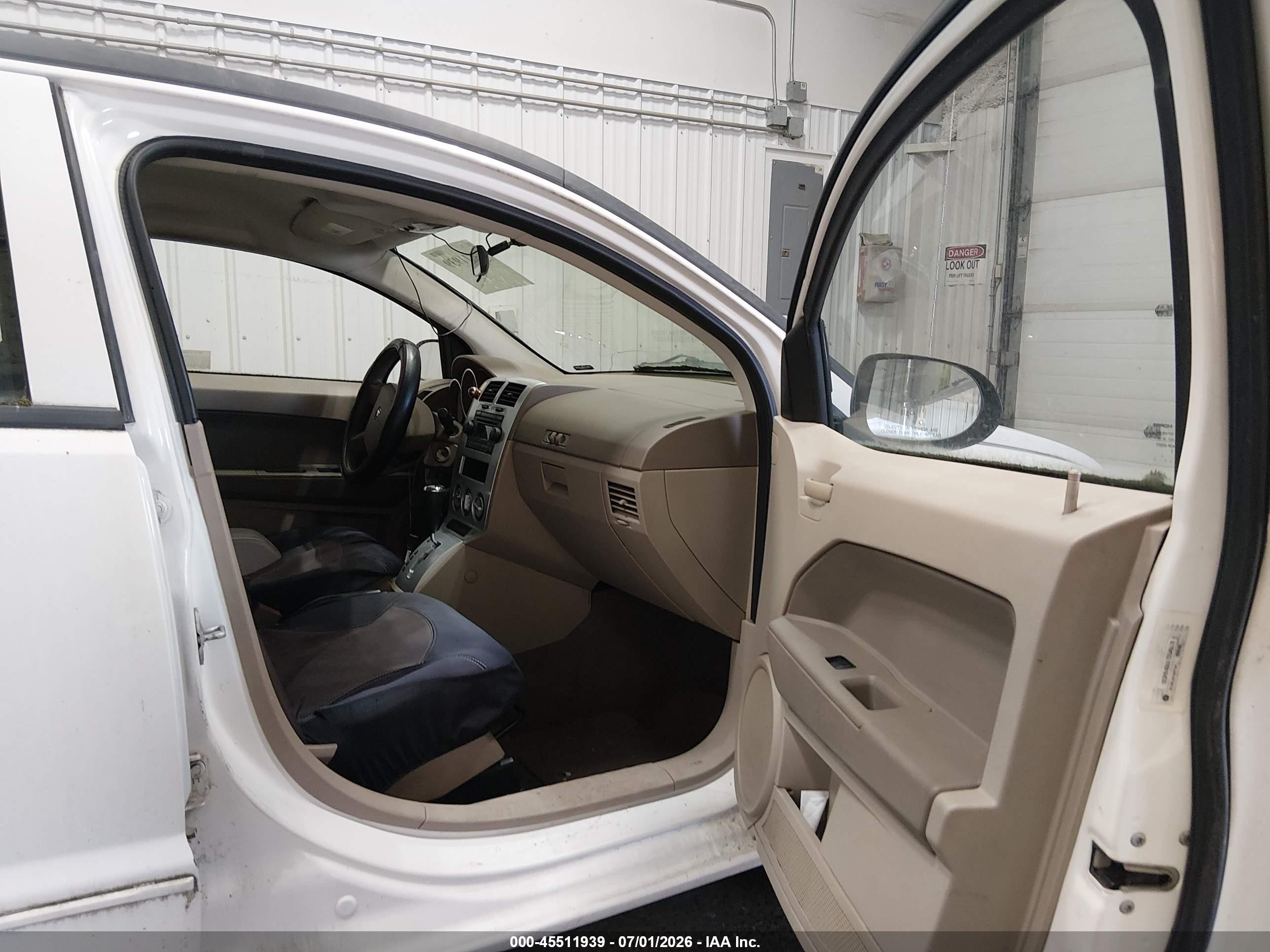 2007 Dodge Caliber Sxt White vin: 1B3HB48BX7D540678
