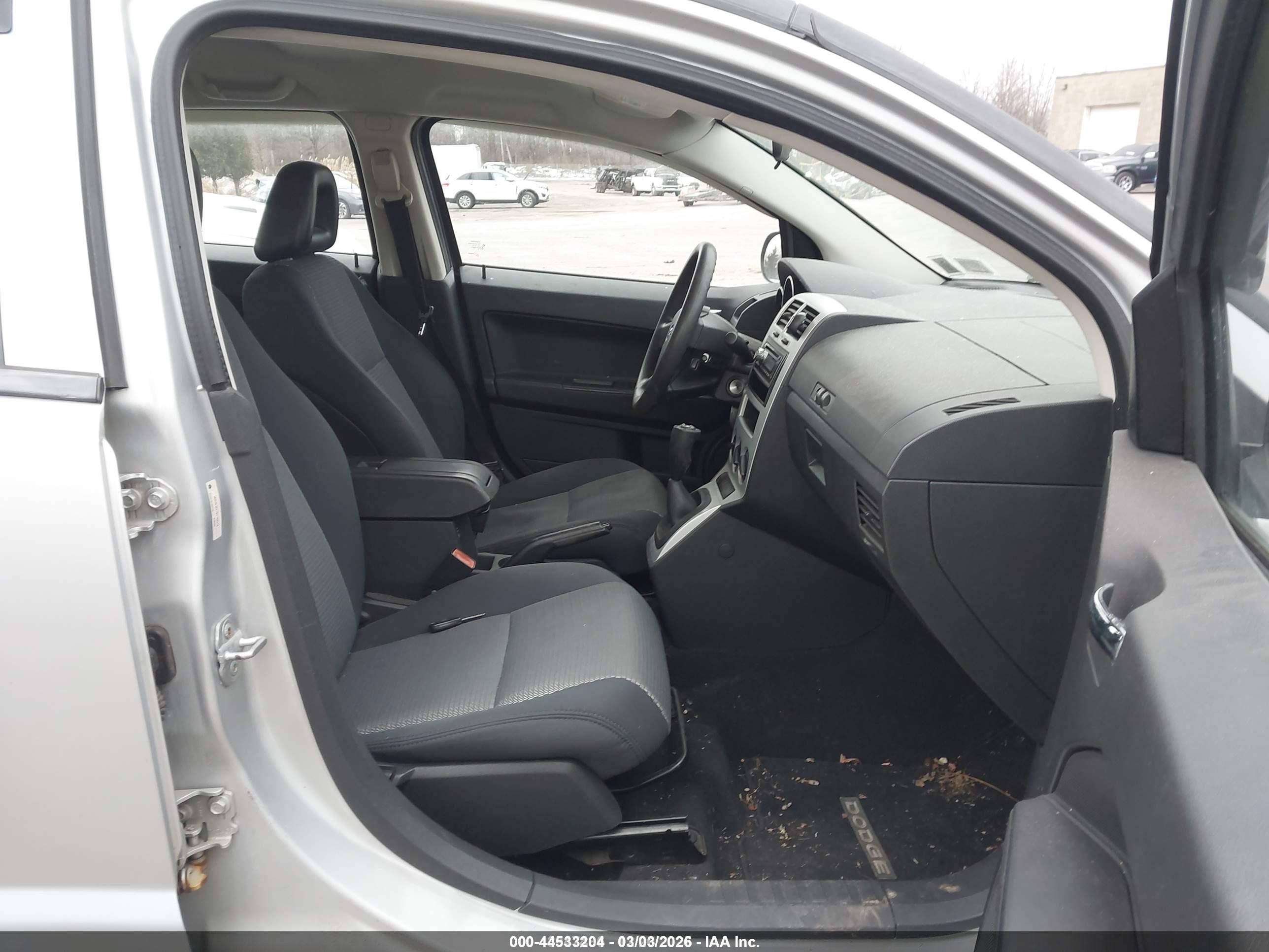 2009 Dodge Caliber Sxt Silver vin: 1B3HB48C19D198419