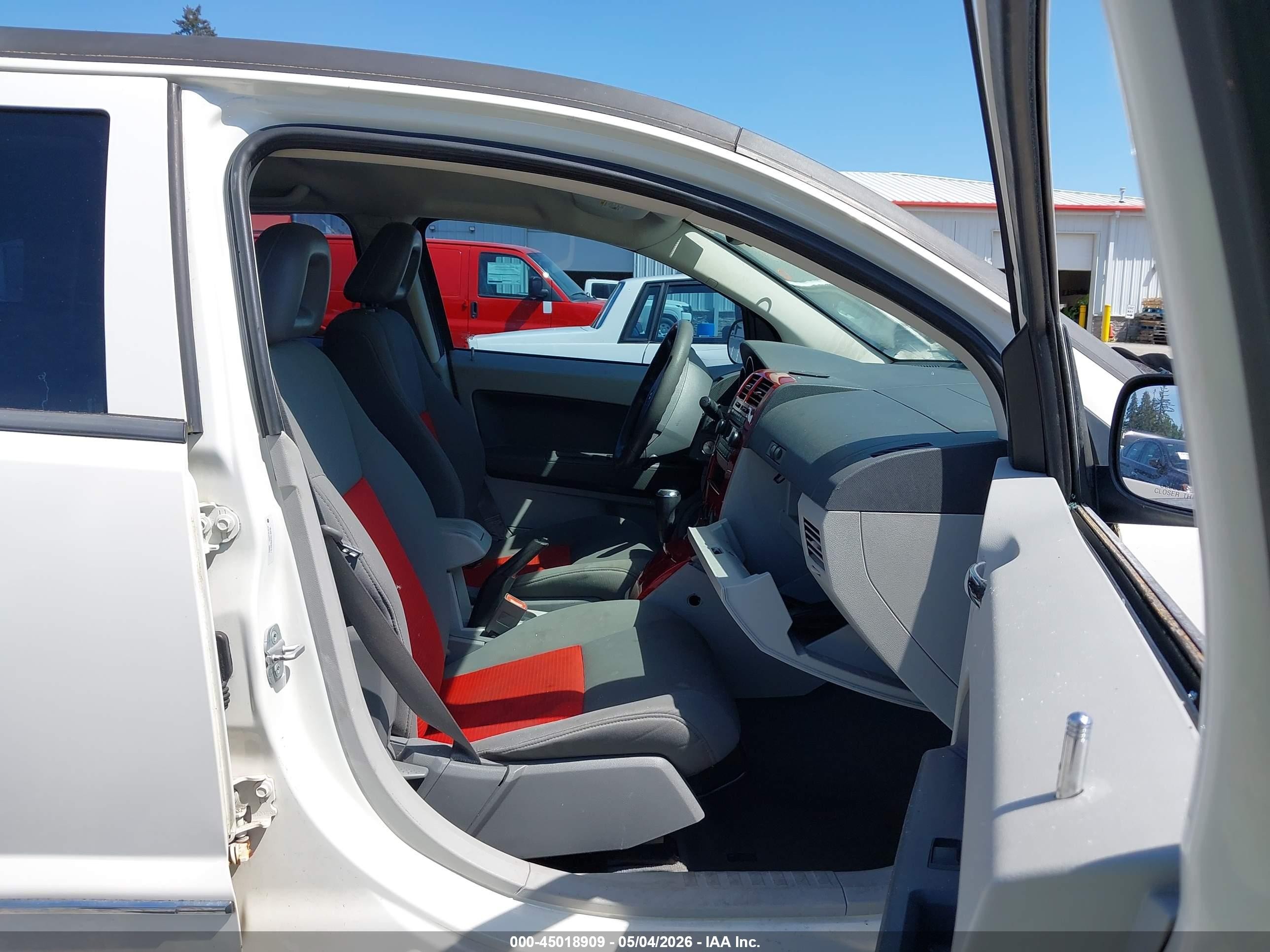 2007 Dodge Caliber R/t Белый vin: 1B3HE78K47D322101