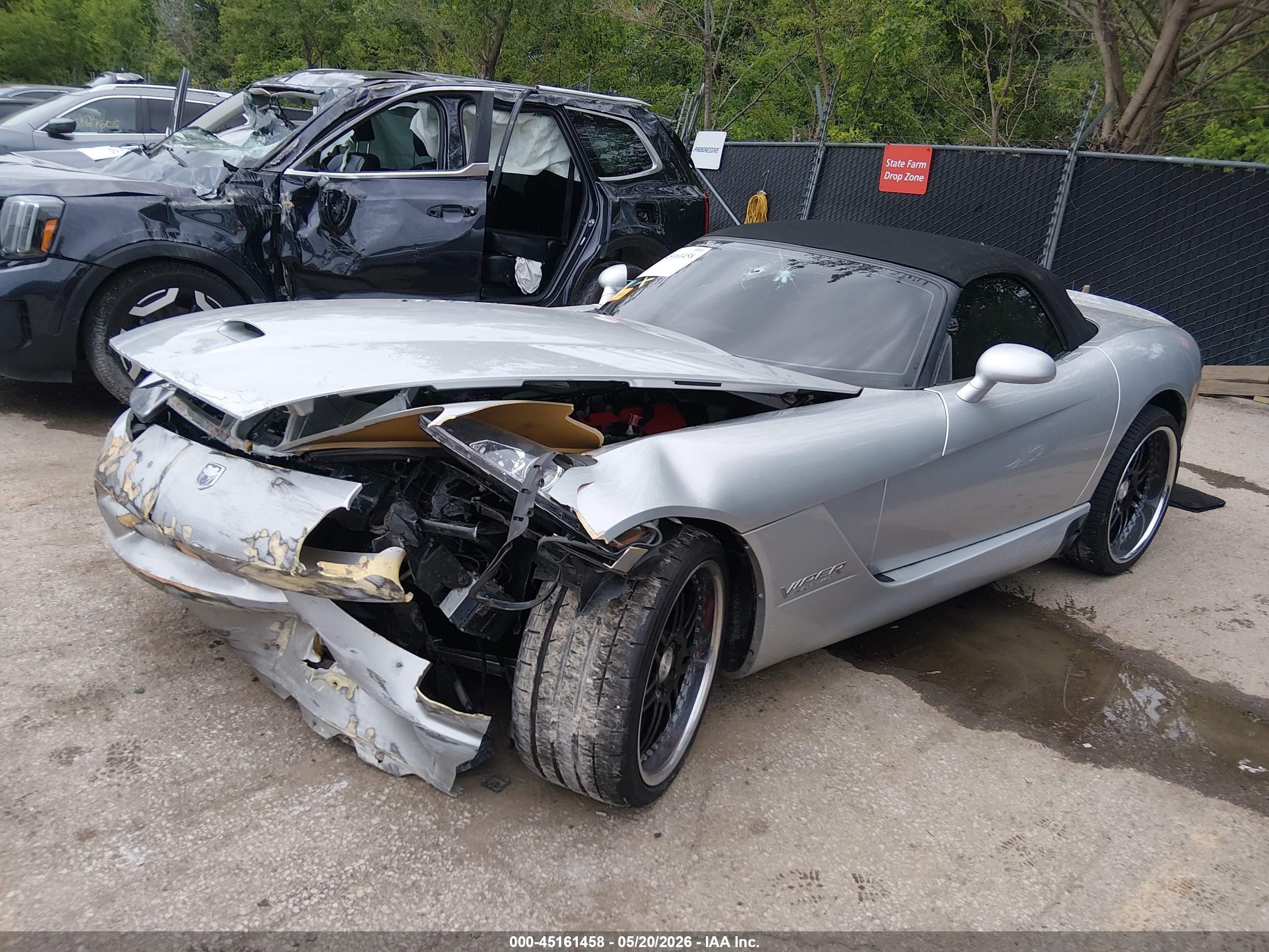 2004 Dodge Viper Srt10 Silver vin: 1B3JZ65Z64V100117