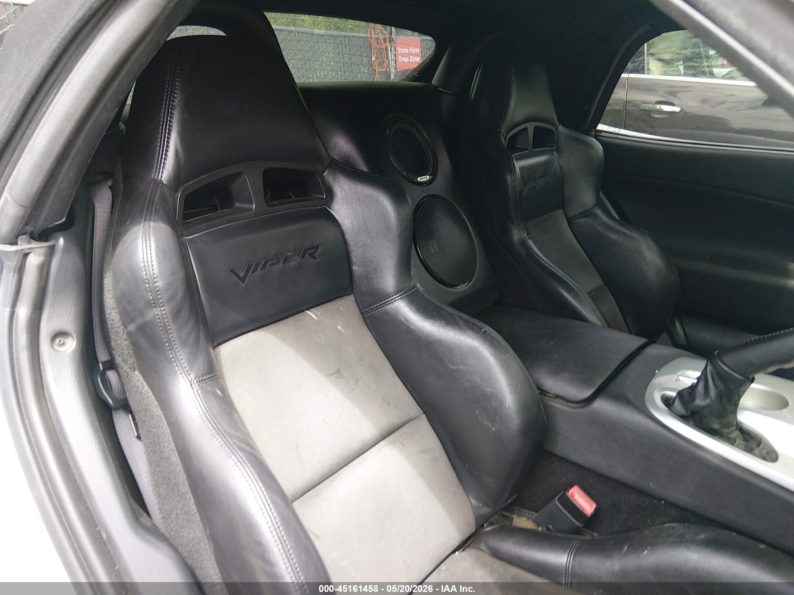 2004 Dodge Viper Srt10 Silver vin: 1B3JZ65Z64V100117