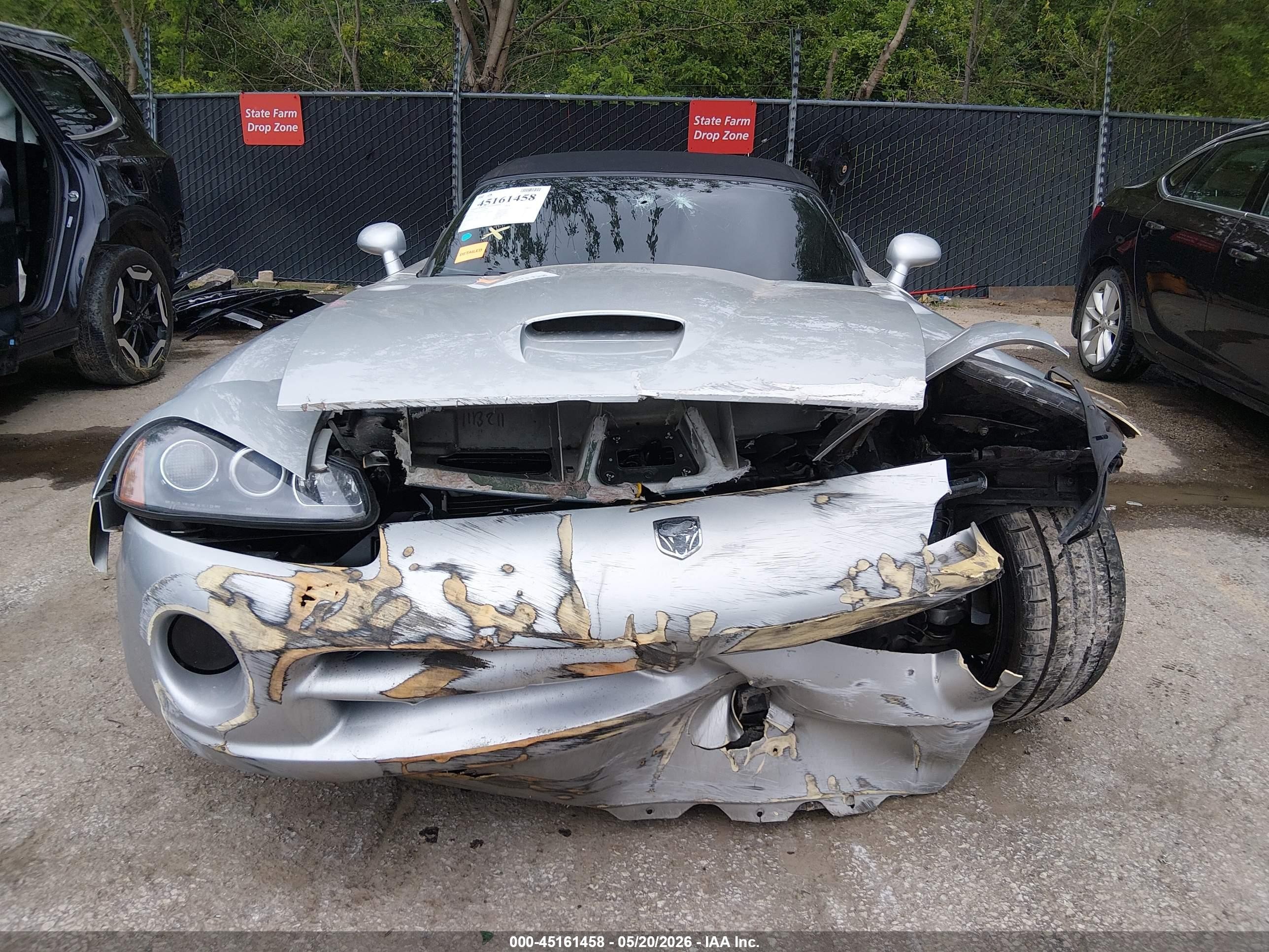 2004 Dodge Viper Srt10 Silver vin: 1B3JZ65Z64V100117