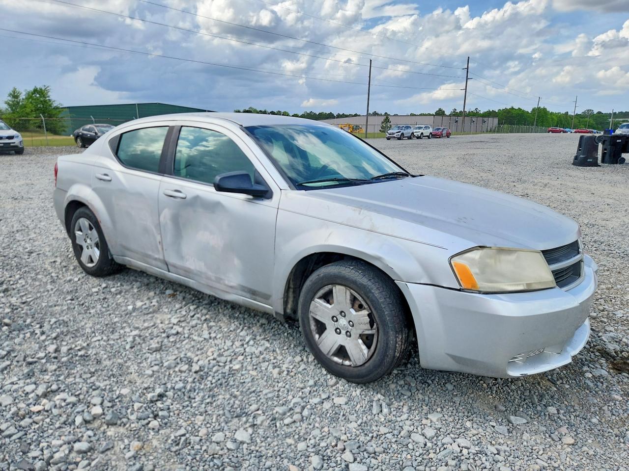 2008 Dodge Avenger Se Серебряный vin: 1B3LC46K08N236801