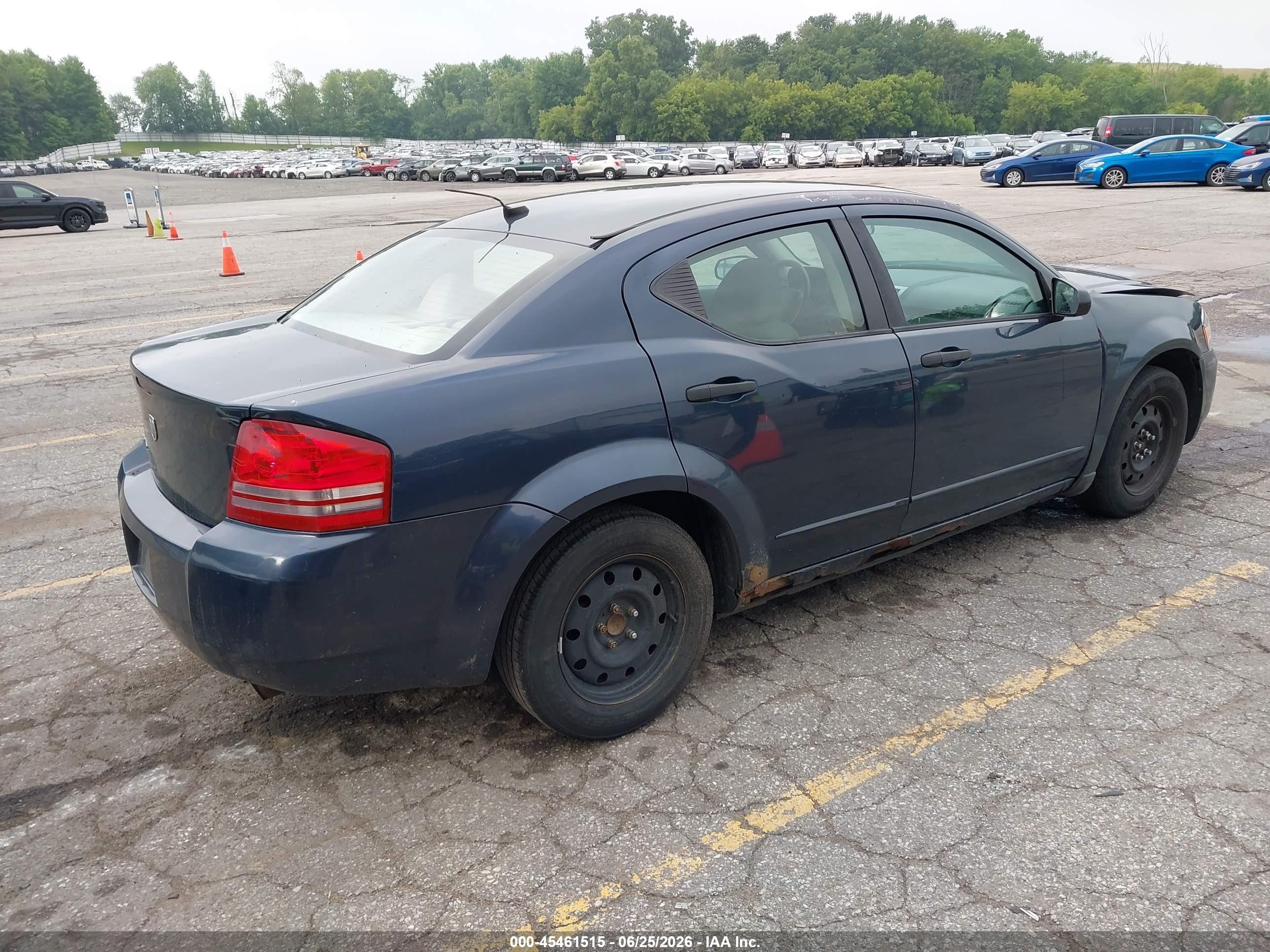 2008 Dodge Avenger Se Серебряный vin: 1B3LC46K18N584705