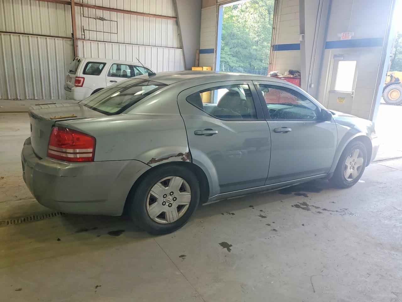 2008 Dodge Avenger Se Silver vin: 1B3LC46K38N134103