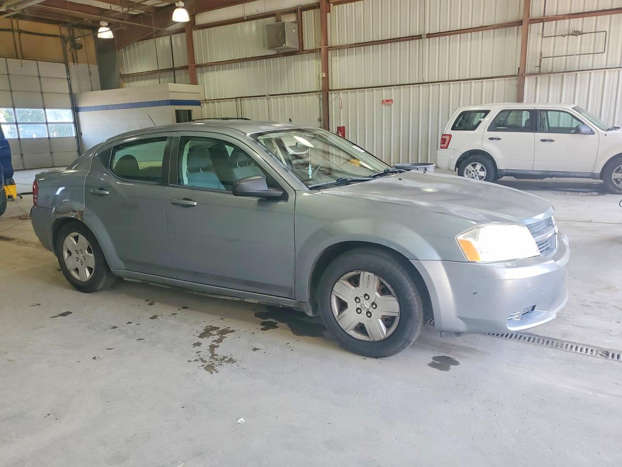 2008 Dodge Avenger Se Silver vin: 1B3LC46K38N134103