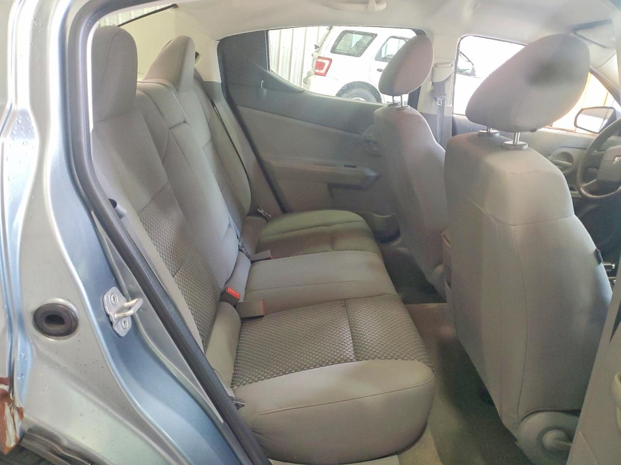 2008 Dodge Avenger Se Silver vin: 1B3LC46K38N134103