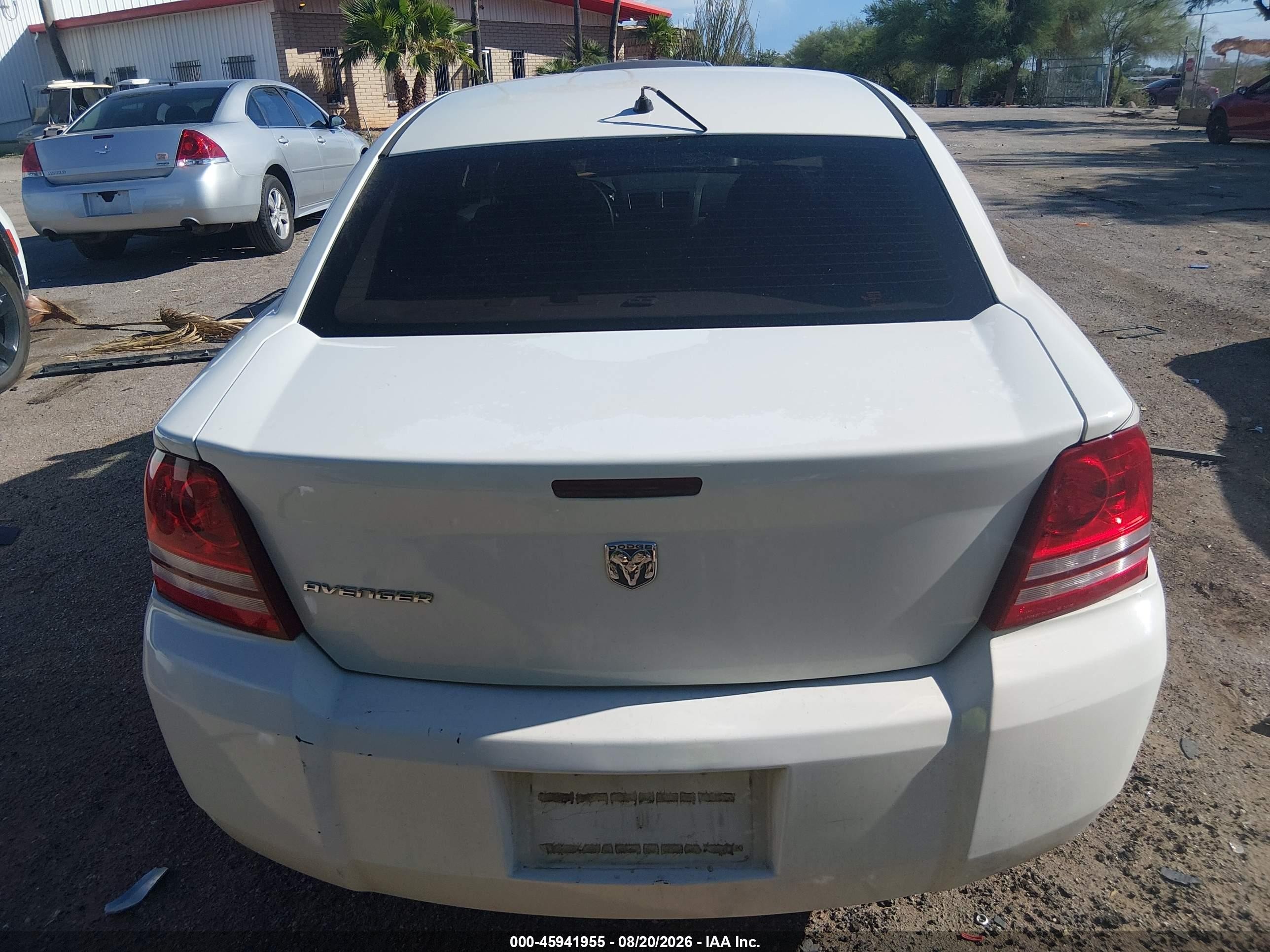 2008 Dodge Avenger Se White vin: 1B3LC46K58N660281