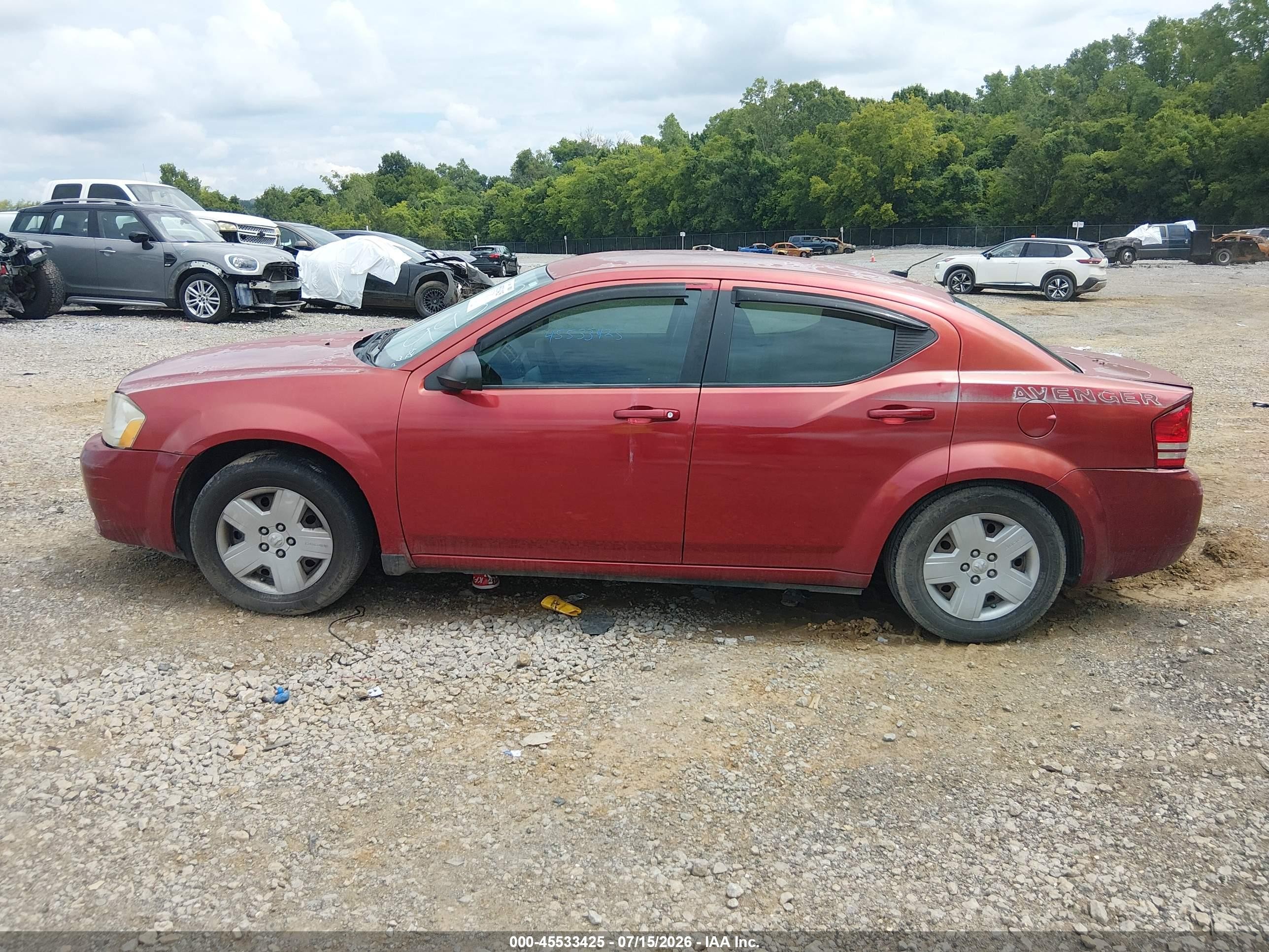 2008 Dodge Avenger Se Красный vin: 1B3LC46K68N109955