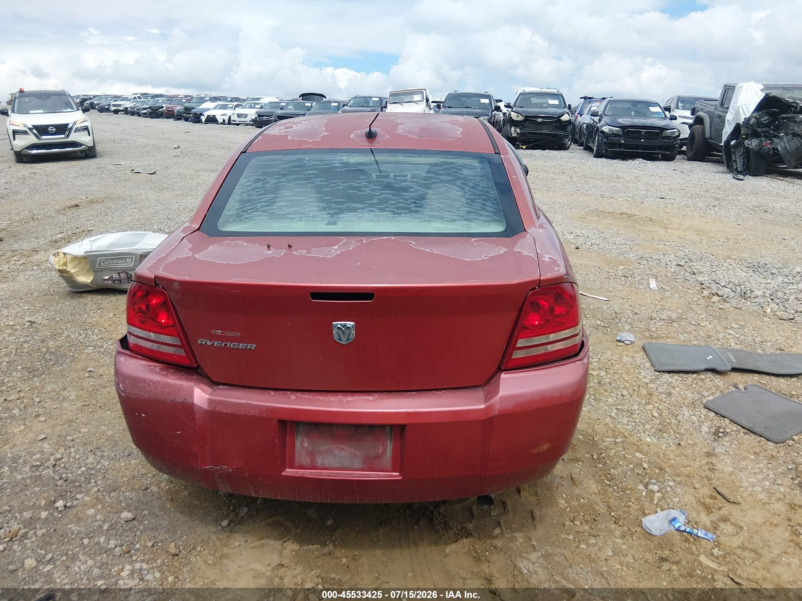 2008 Dodge Avenger Se Красный vin: 1B3LC46K68N109955
