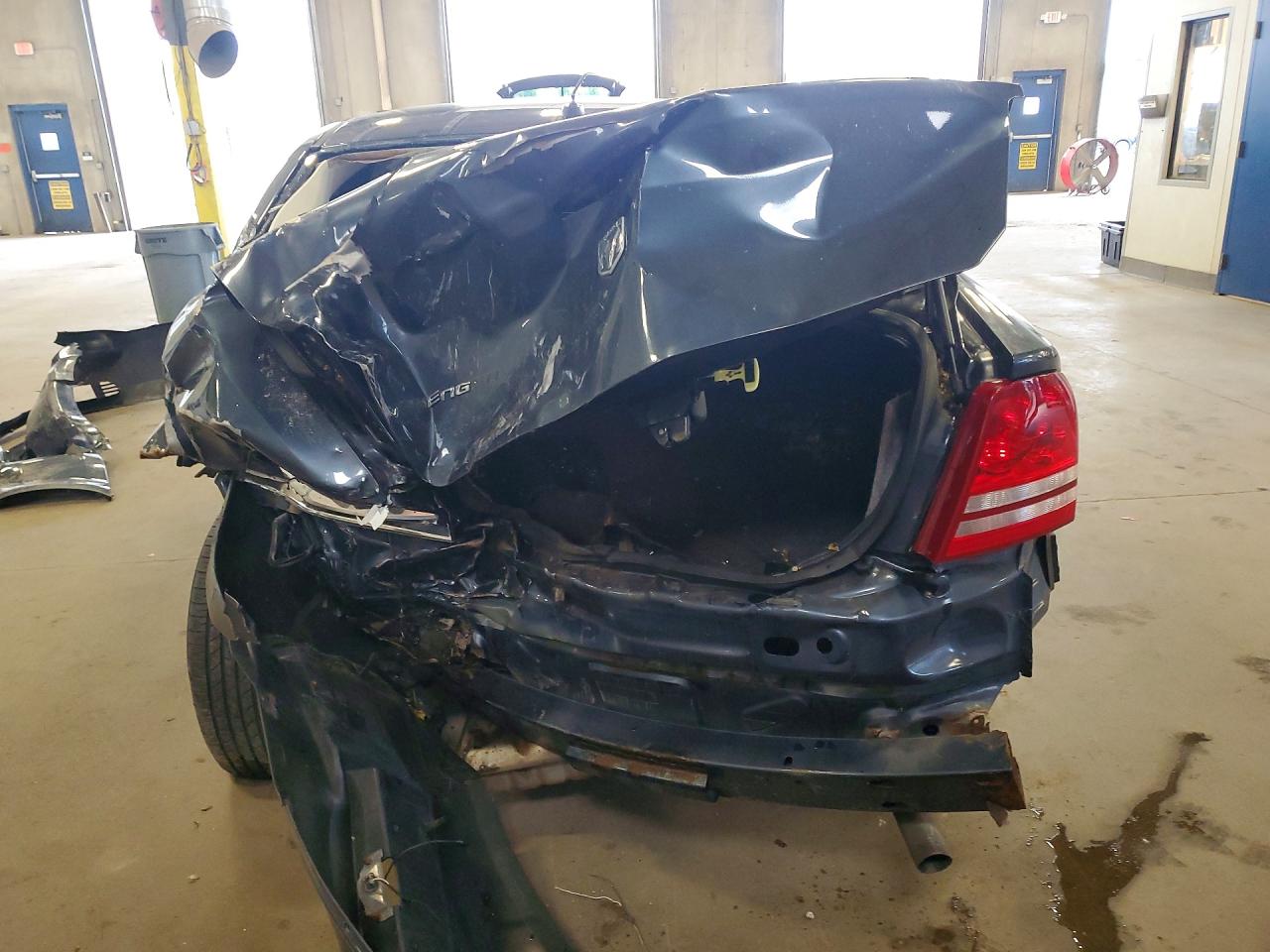 2008 Dodge Avenger Se Синий vin: 1B3LC46K68N245356