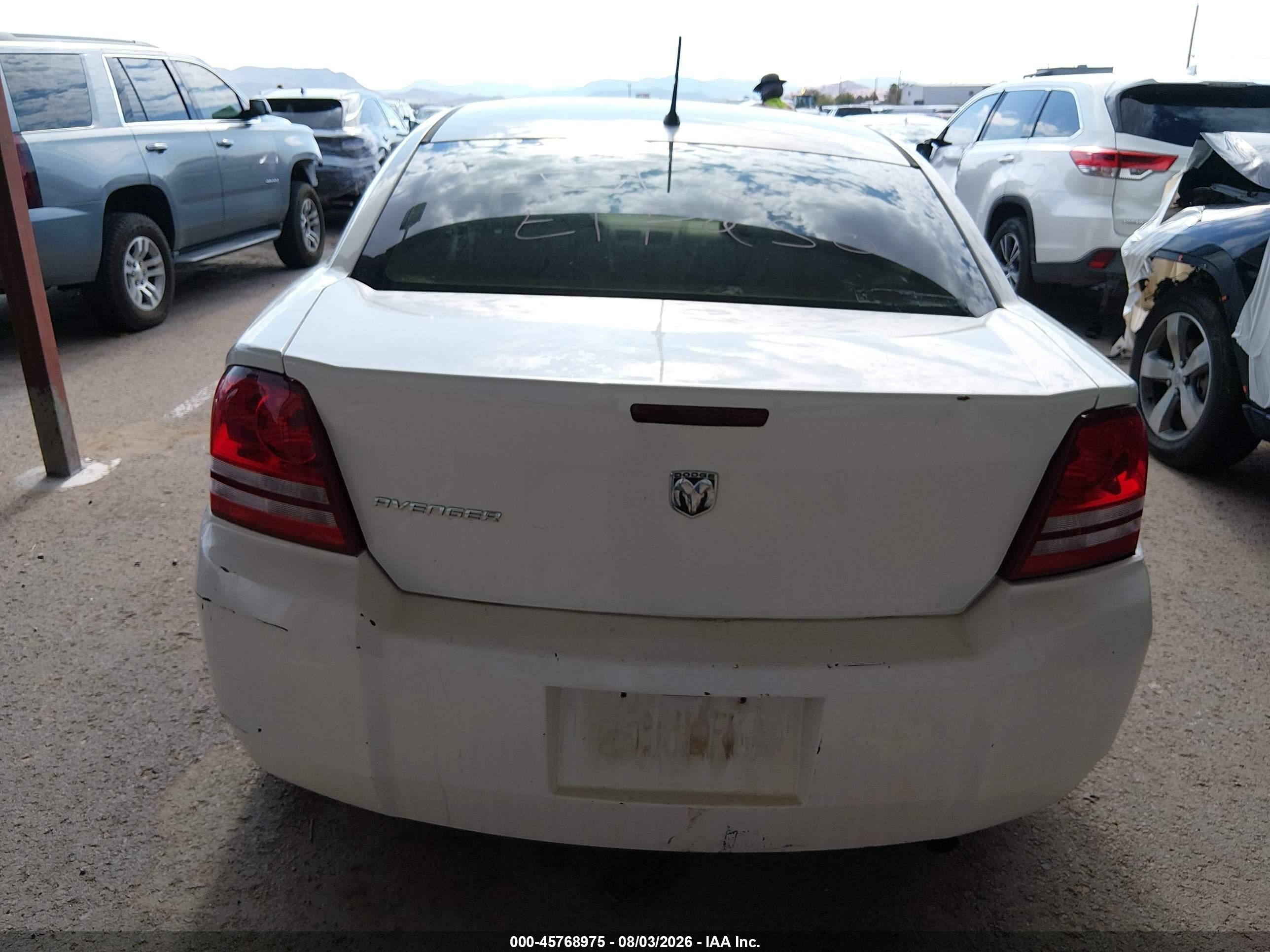2008 Dodge Avenger Se White vin: 1B3LC46K88N622933