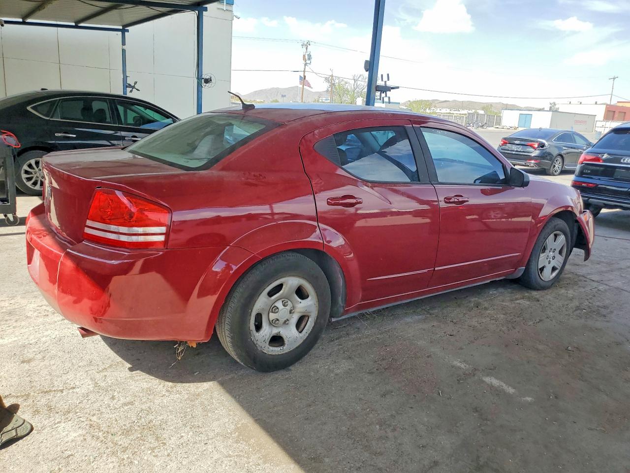 2008 Dodge Avenger Se Maroon vin: 1B3LC46KX8N175750