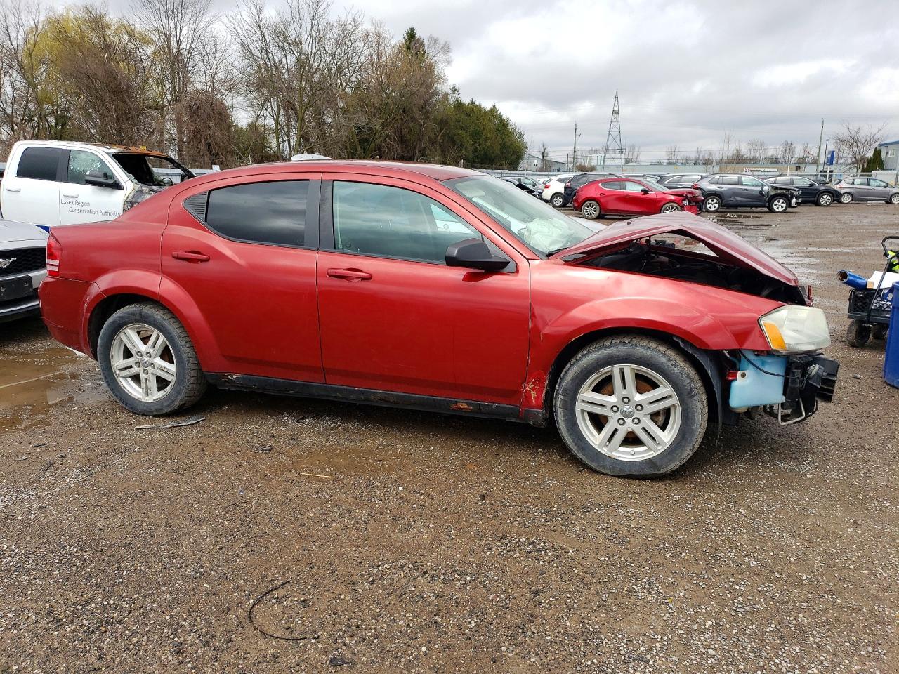 2008 Dodge Avenger Se Red vin: 1B3LC46KX8N606748
