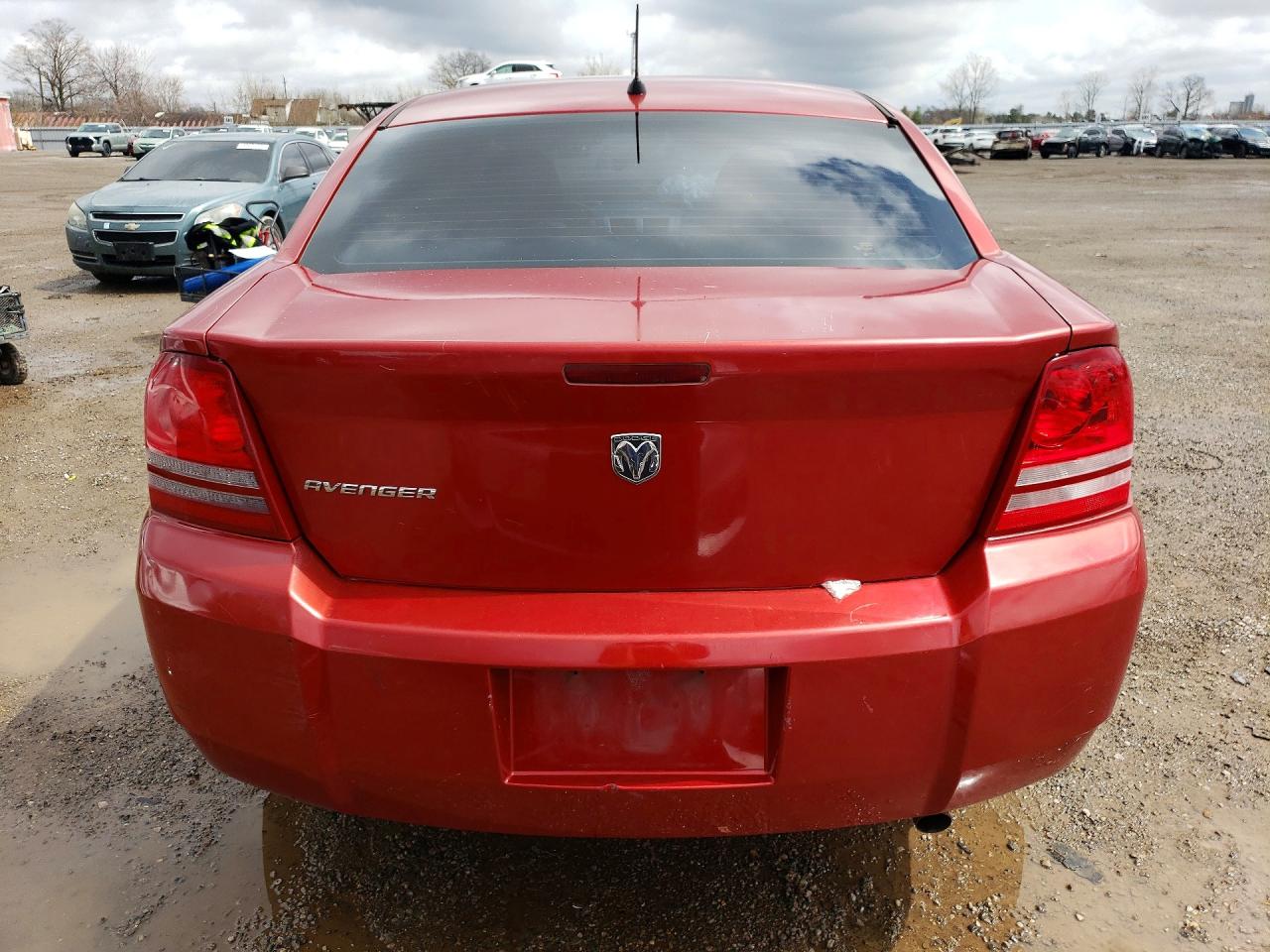 2008 Dodge Avenger Se Red vin: 1B3LC46KX8N606748