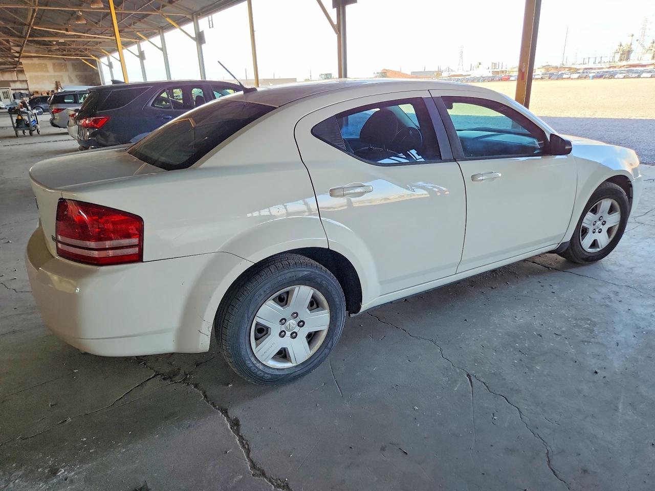 2008 Dodge Avenger Se Белый vin: 1B3LC46R38N242363
