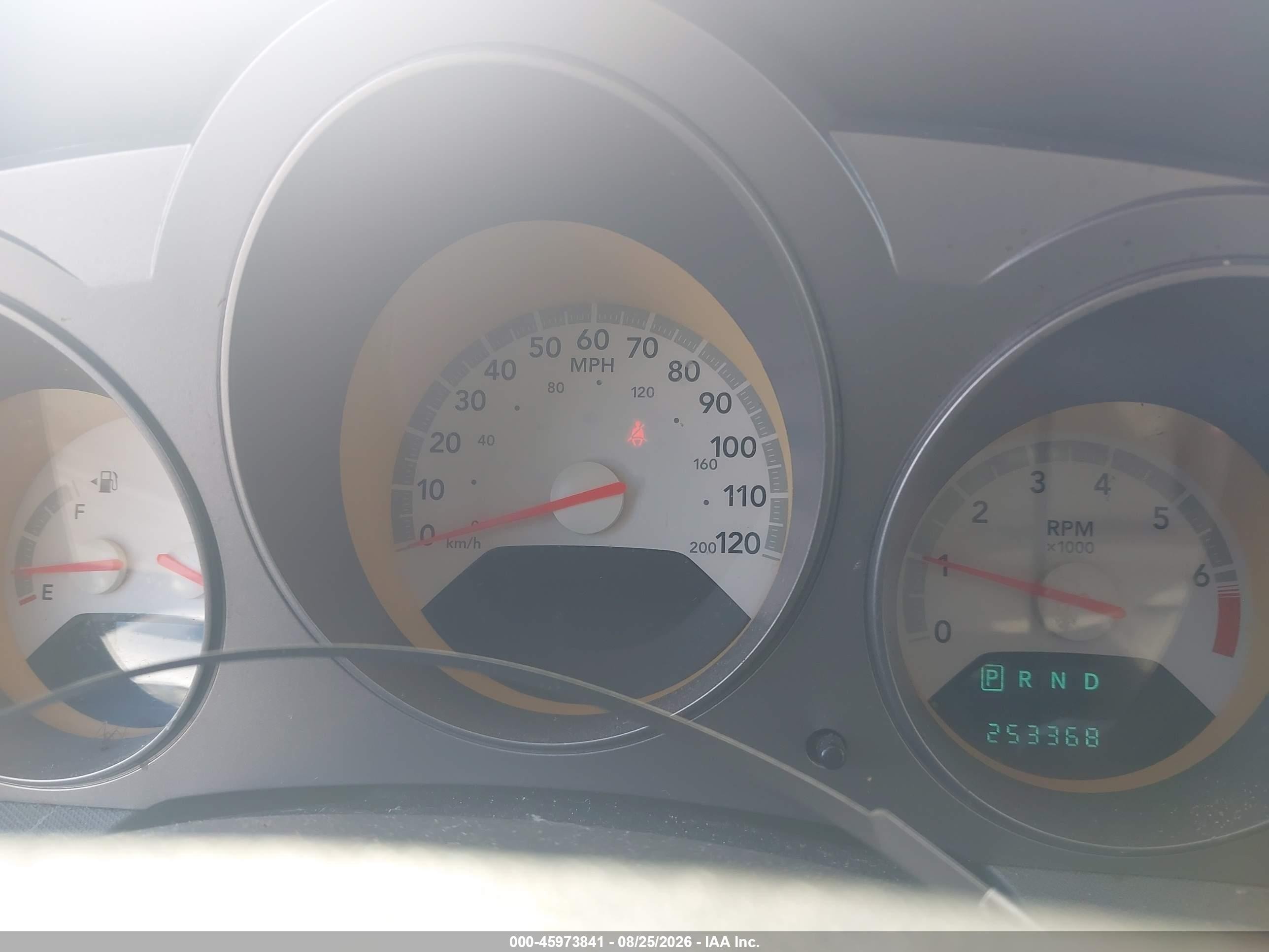 2008 Dodge Avenger Se Серебряный vin: 1B3LC46R88N281370