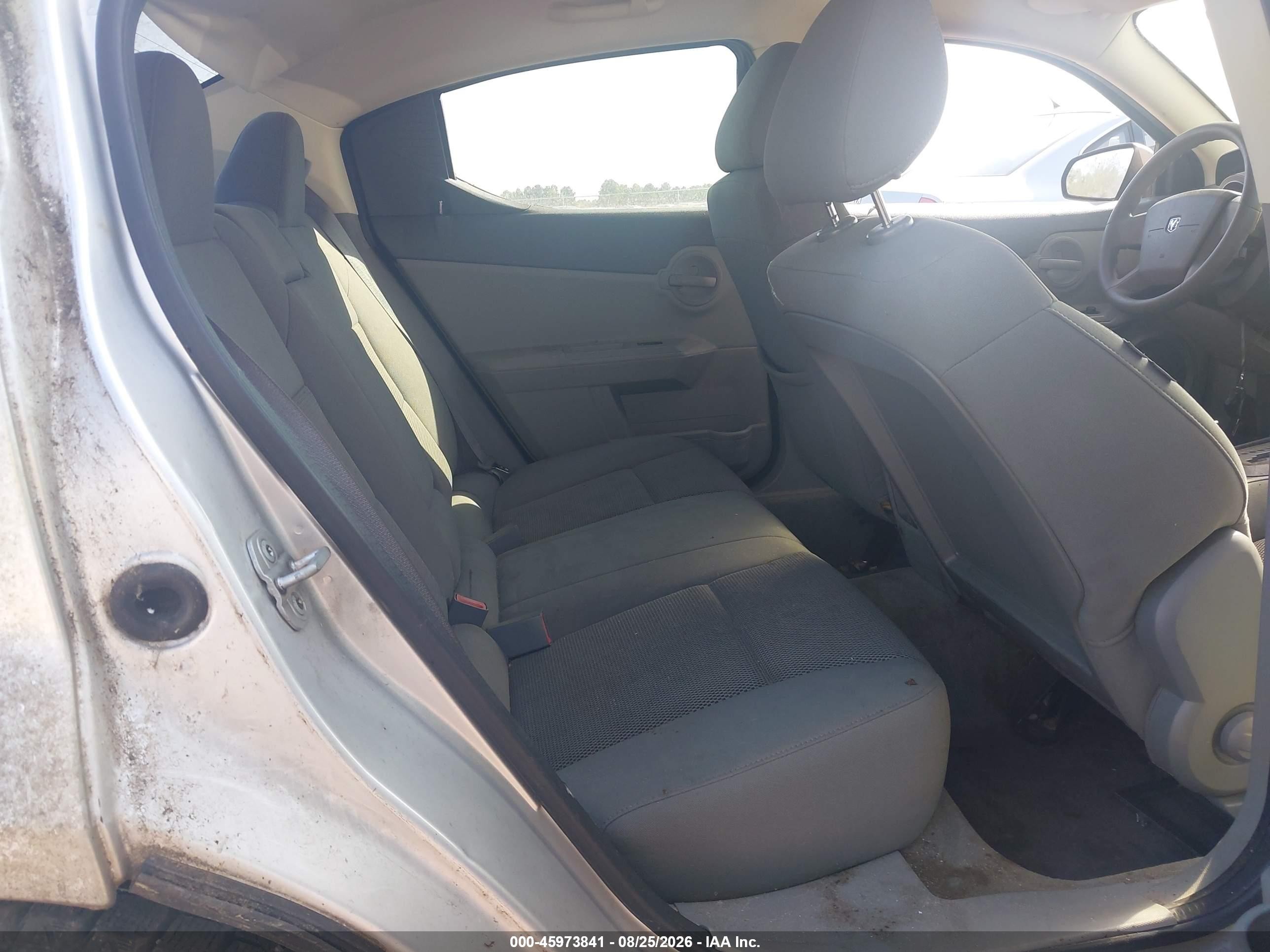 2008 Dodge Avenger Se Серебряный vin: 1B3LC46R88N281370