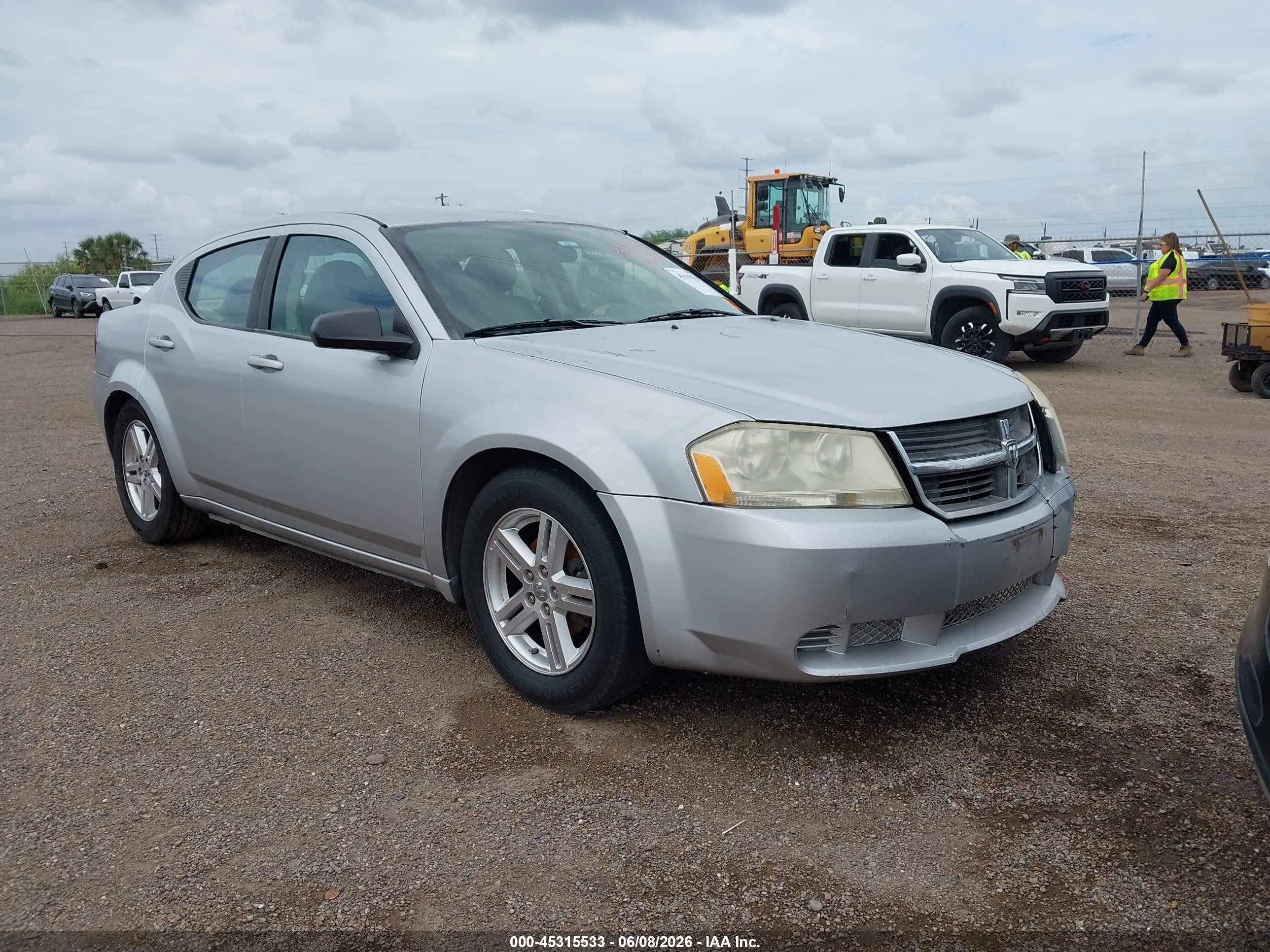 1B3LC56K68N201296