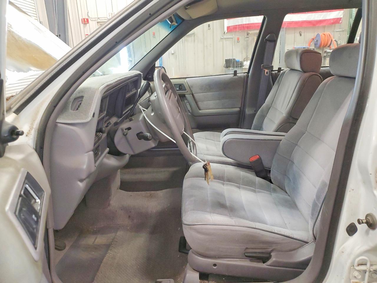 1991 Dodge Spirit White vin: 1B3XA4637MF678124