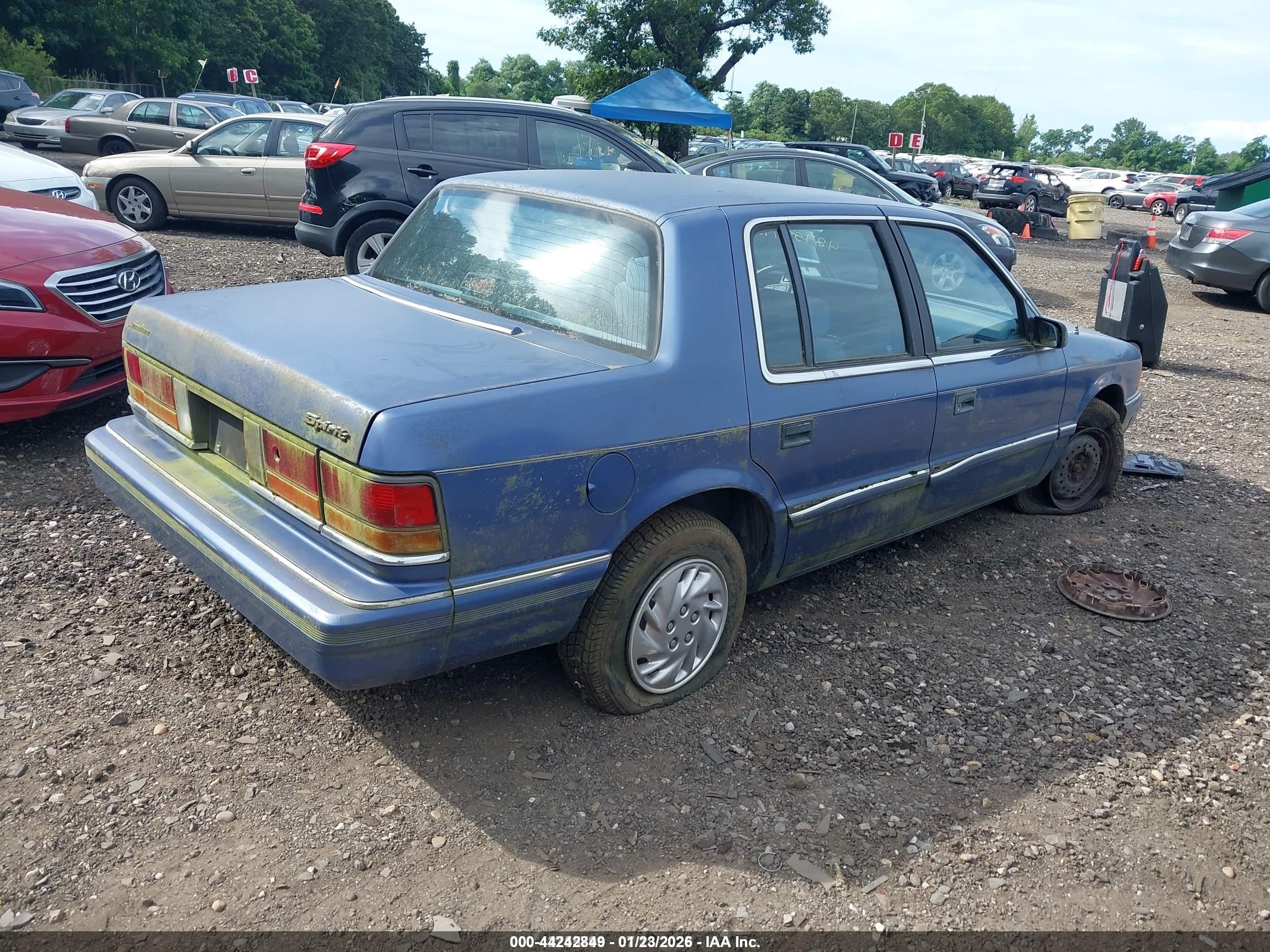 1992 Dodge Spirit   Синий vin: 1B3XA46K1NF176704