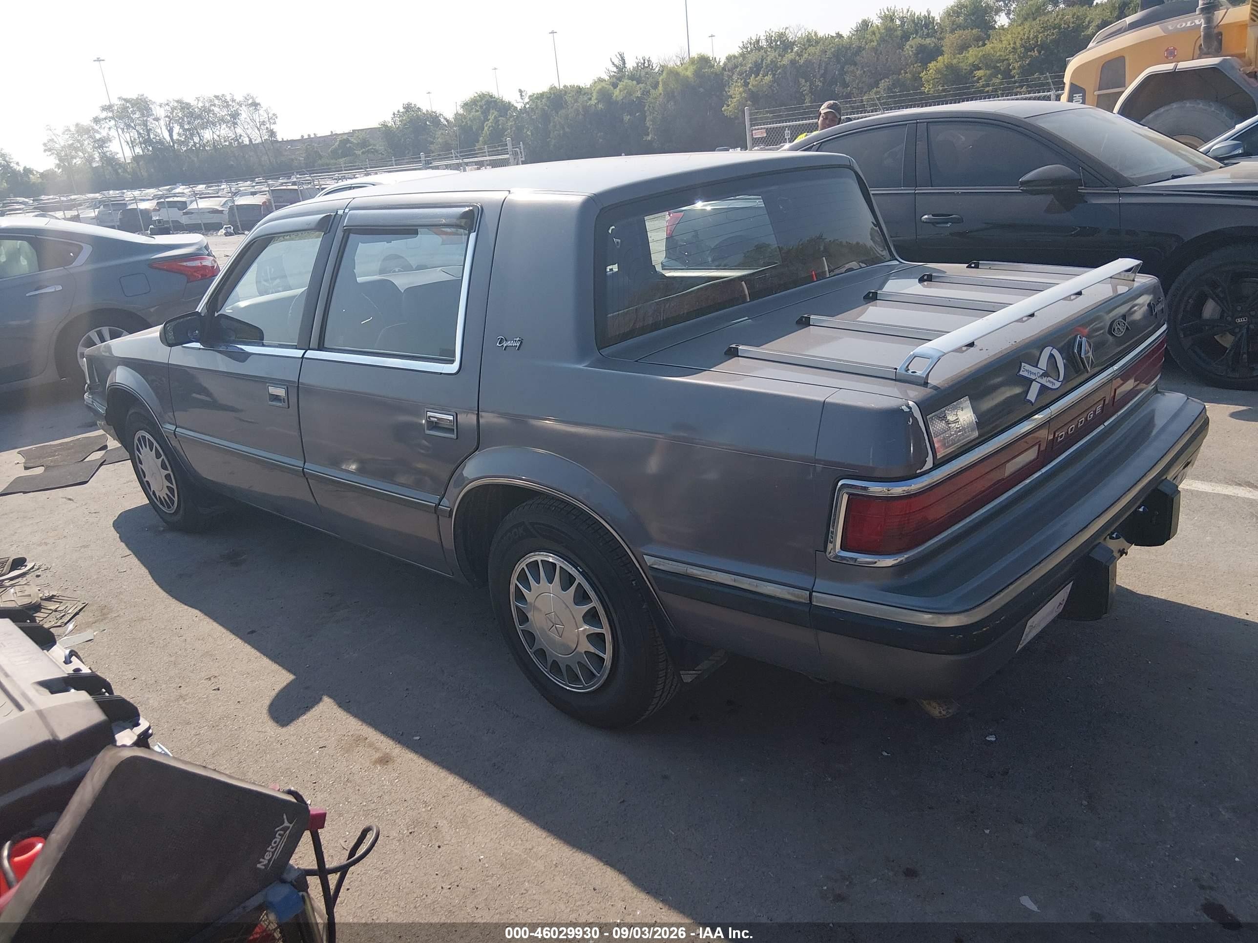 1993 Dodge Dynasty Gray vin: 1B3XC4636PD143621