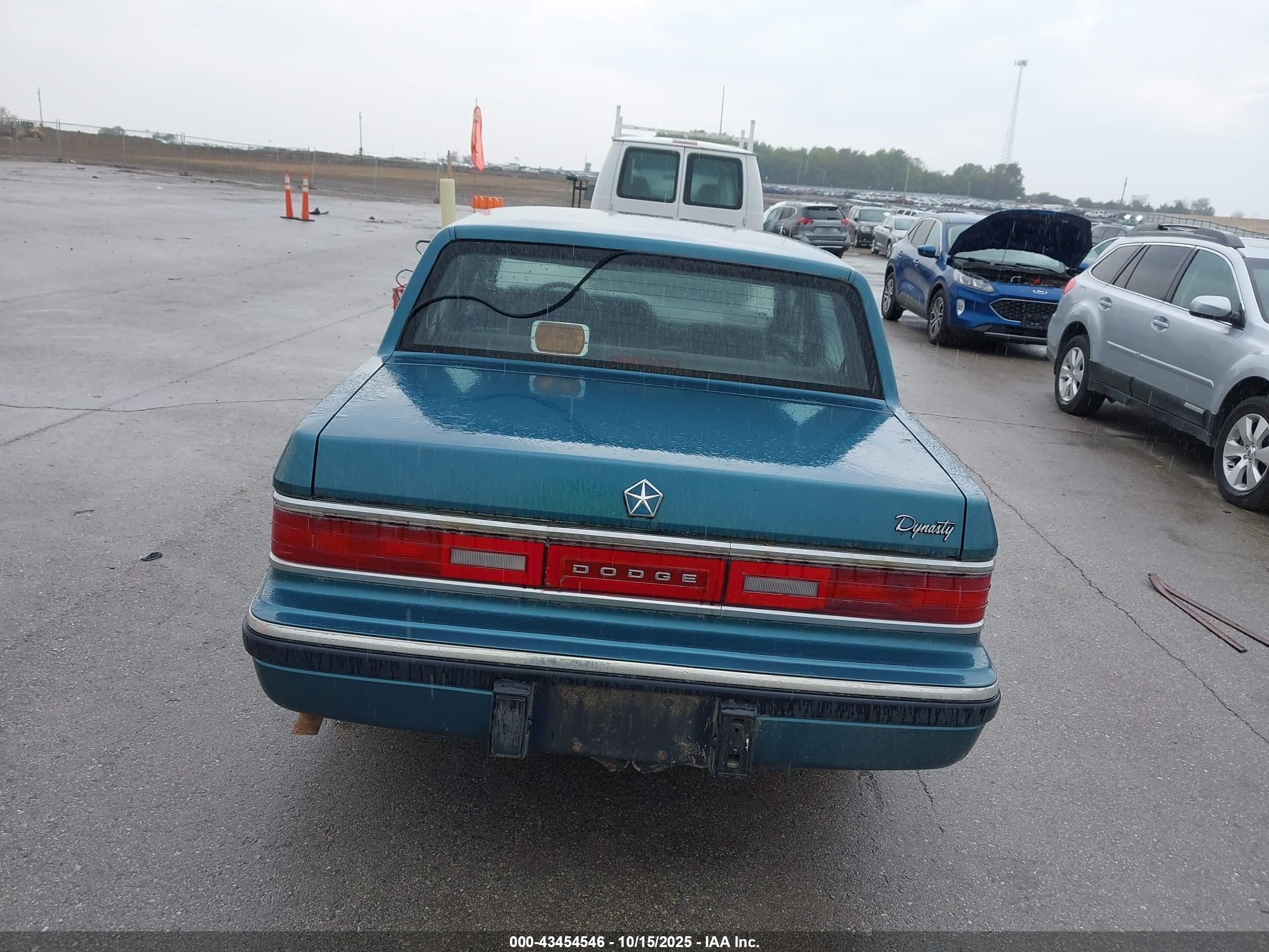 1993 Dodge Dynasty   Blue vin: 1B3XC46K7PD204191