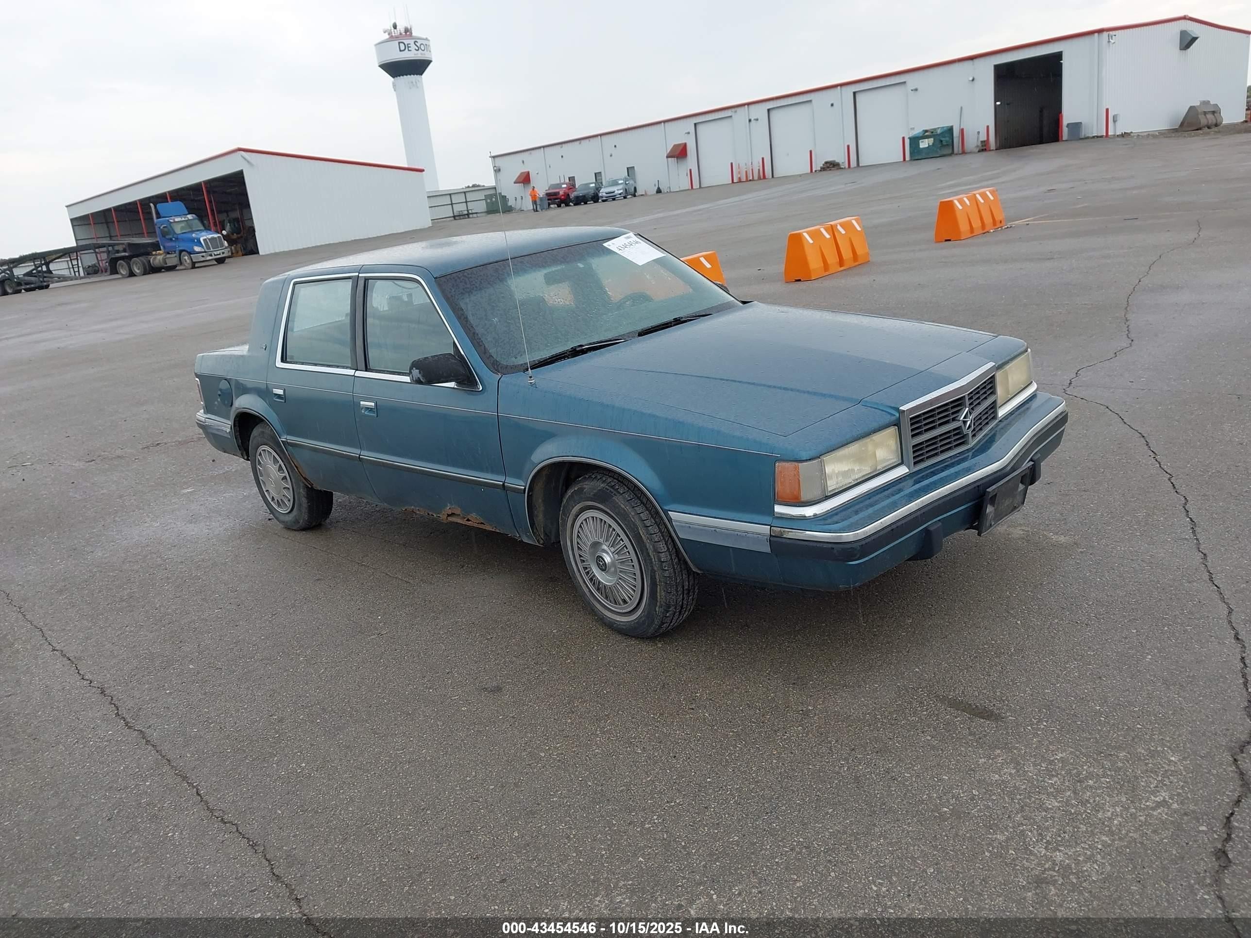 1993 Dodge Dynasty   Blue vin: 1B3XC46K7PD204191