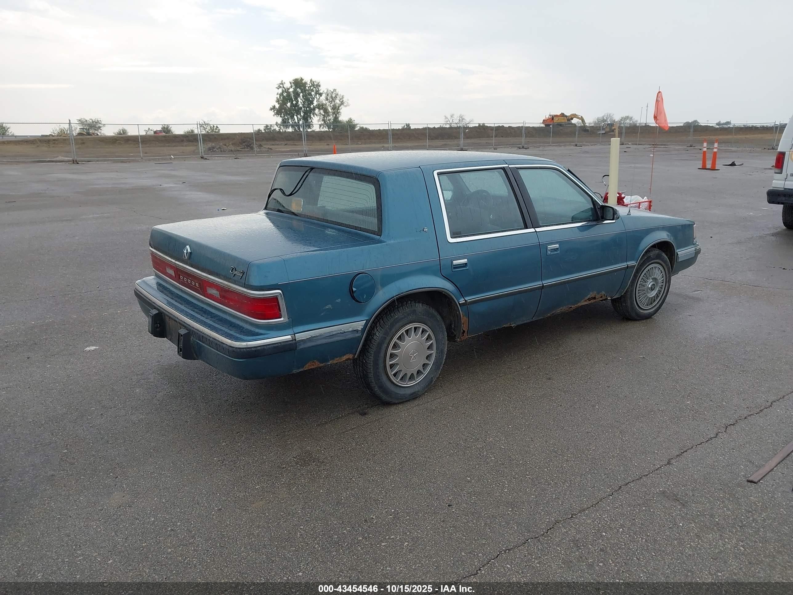 1993 Dodge Dynasty   Blue vin: 1B3XC46K7PD204191