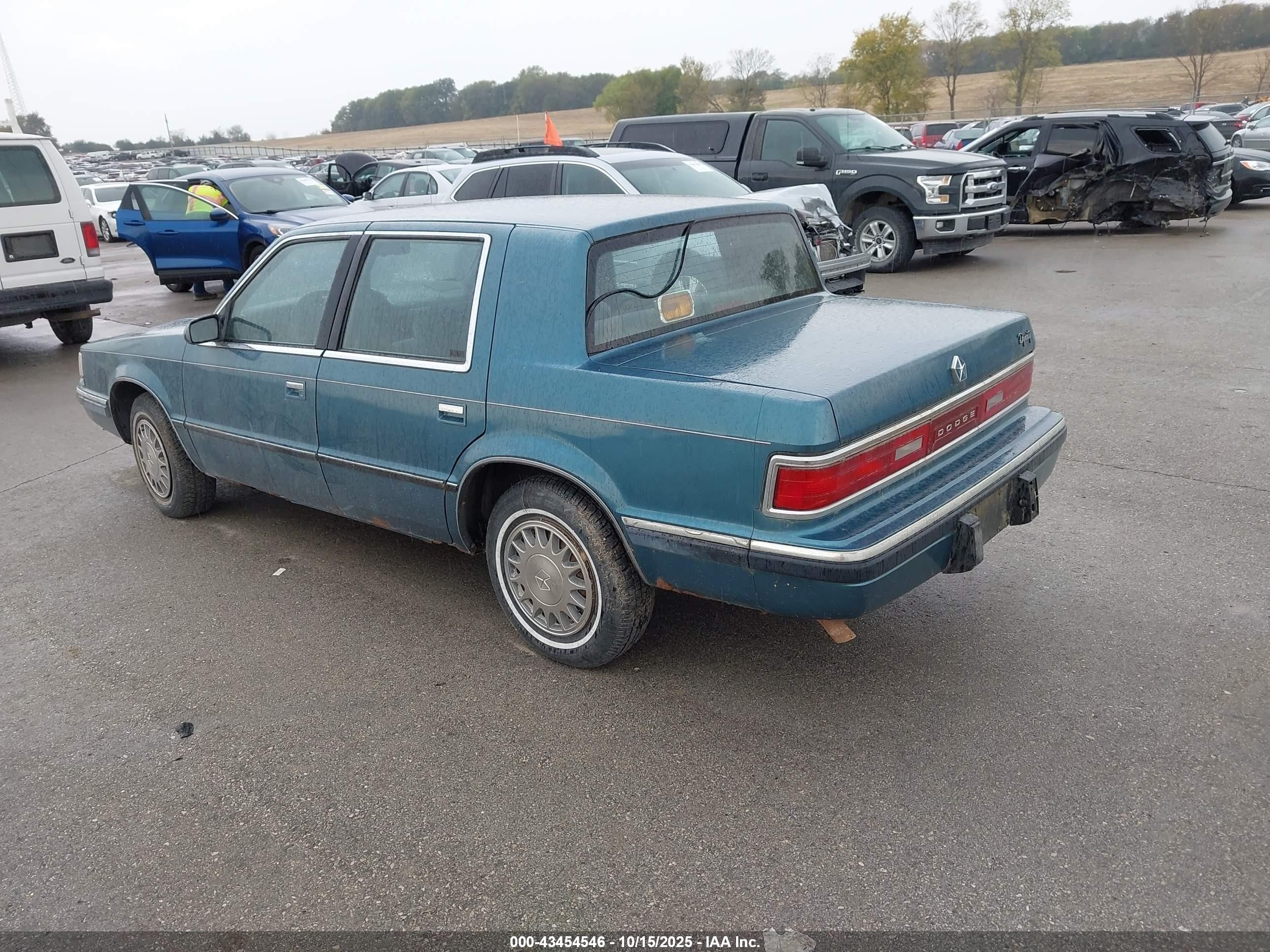 1993 Dodge Dynasty   Blue vin: 1B3XC46K7PD204191
