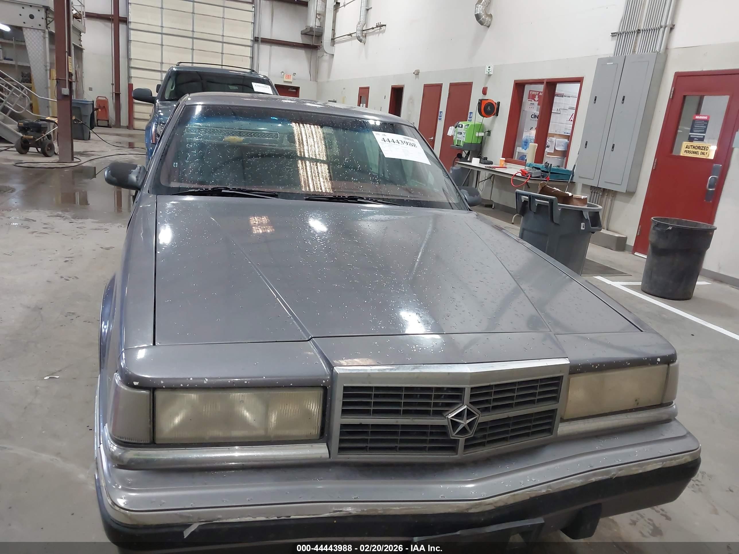 1993 Dodge Dynasty   Gray vin: 1B3XC46R4PD197875