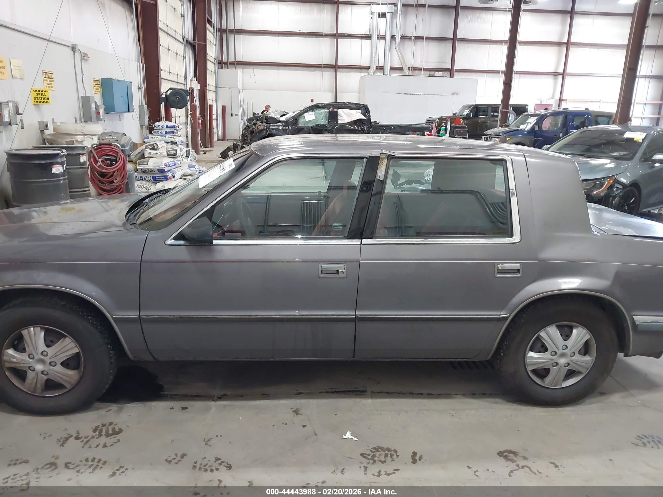 1993 Dodge Dynasty   Gray vin: 1B3XC46R4PD197875
