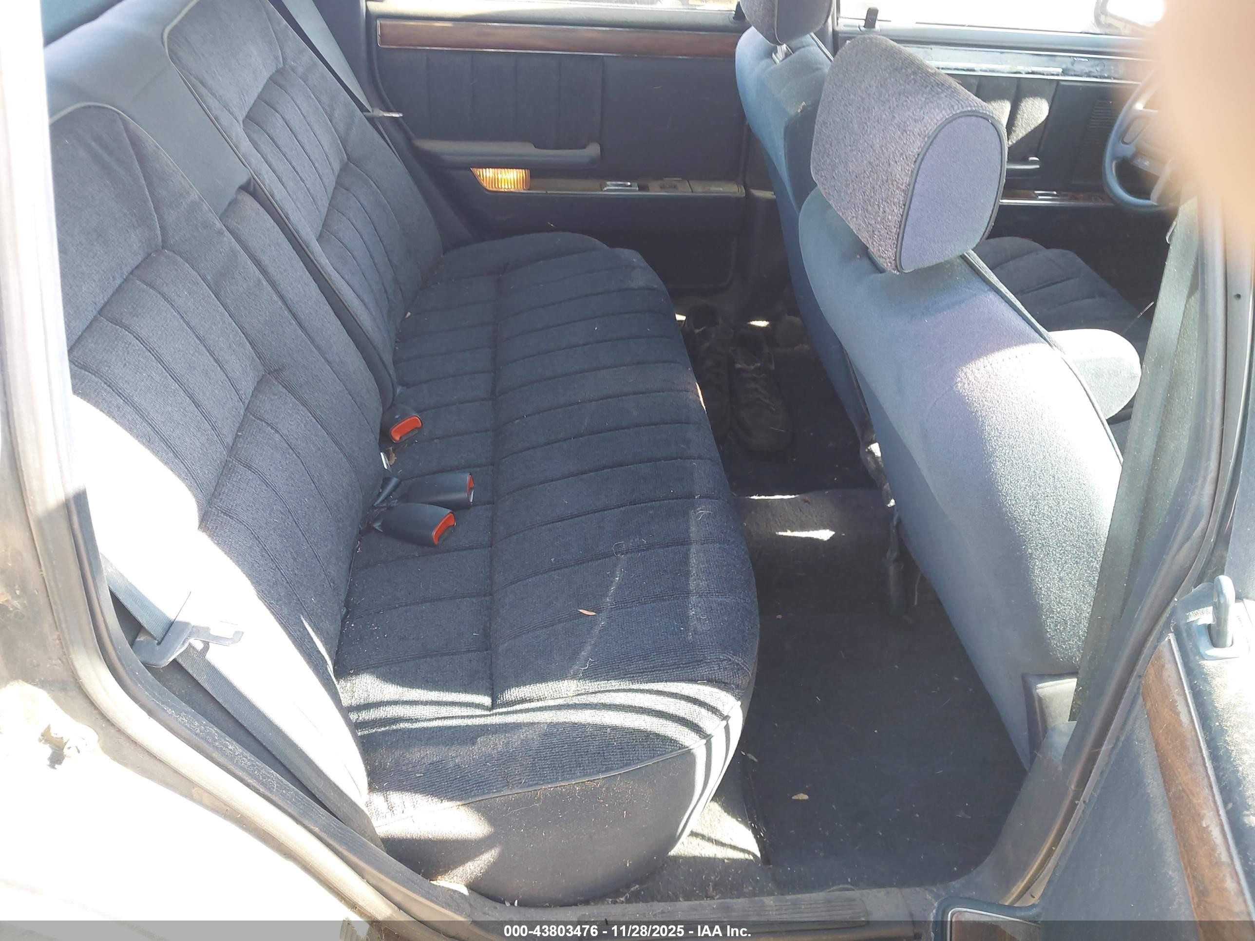 1991 Dodge Dynasty Le Blue vin: 1B3XC56R4MD253430