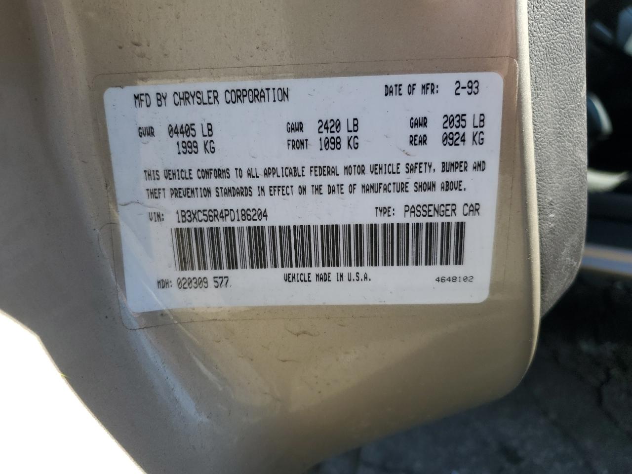 1993 Dodge Dynasty Le Gold vin: 1B3XC56R4PD186204