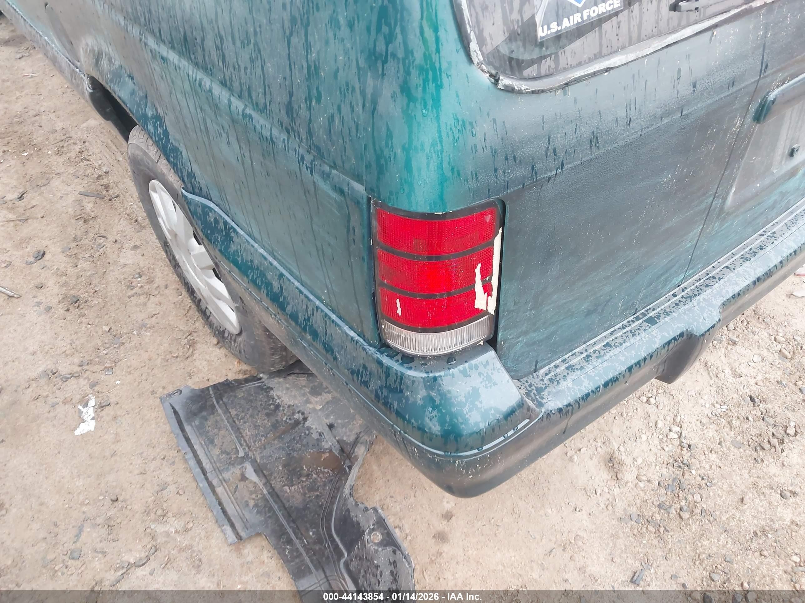 1995 Dodge Grand Caravan Se Green vin: 1B4GH44R1SX587940