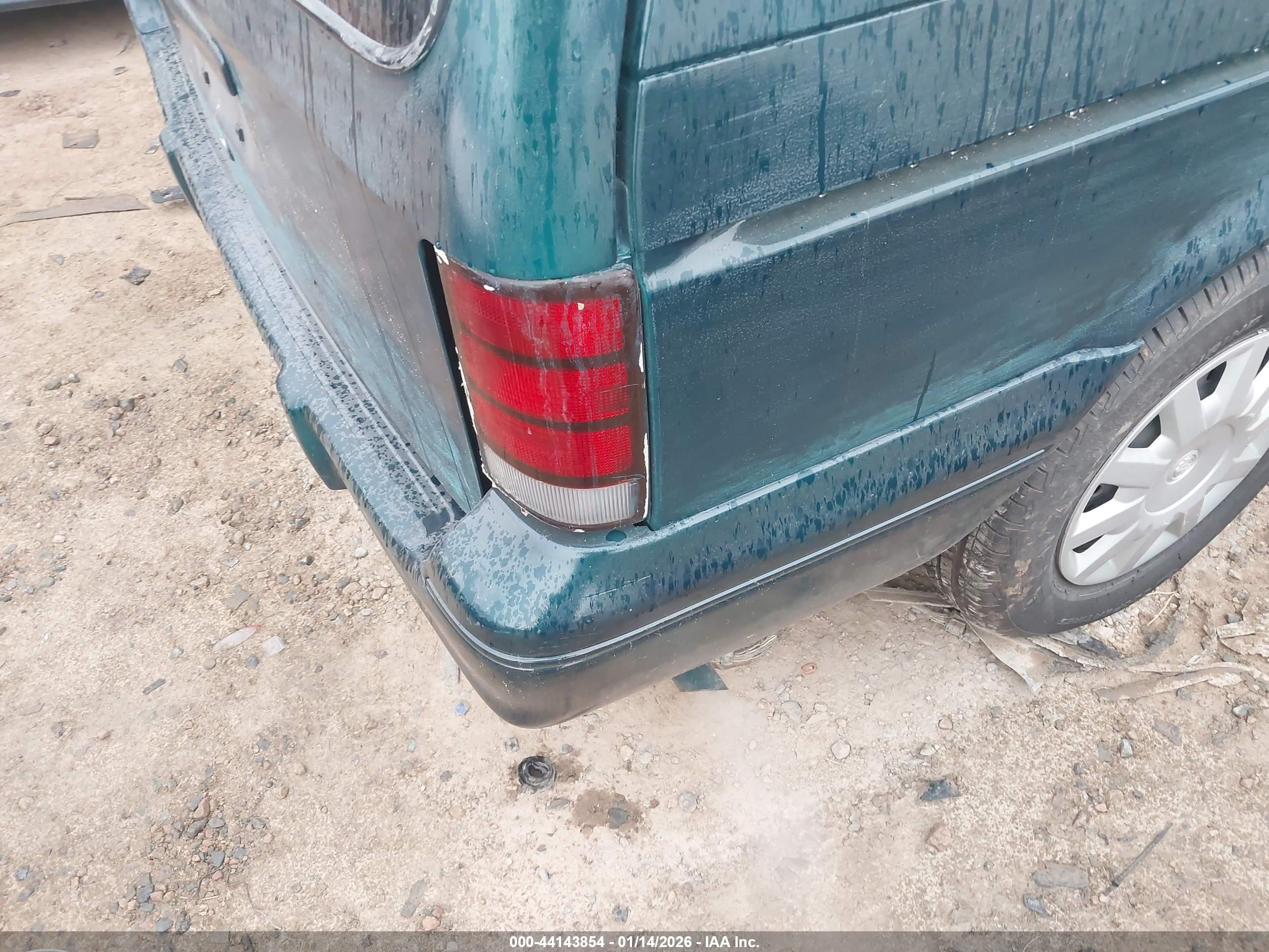 1995 Dodge Grand Caravan Se Green vin: 1B4GH44R1SX587940