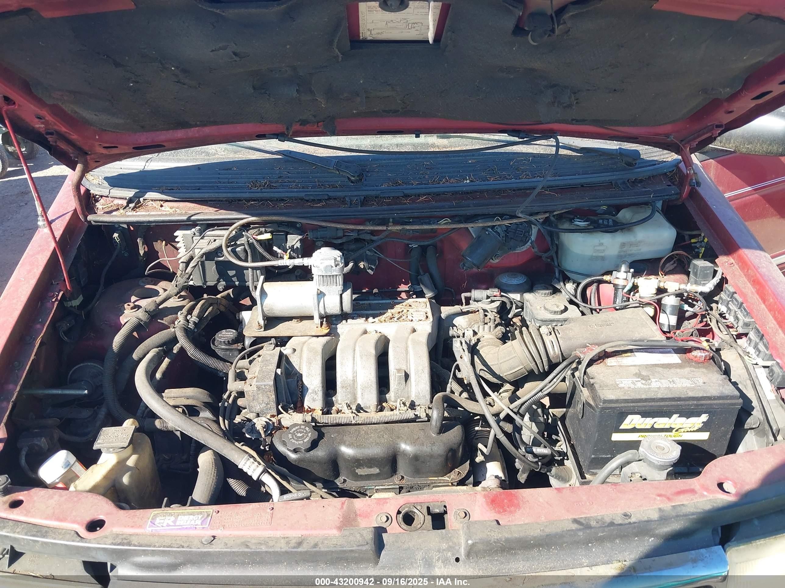 1993 Dodge Grand Caravan Se Red vin: 1B4GH44R2PX641611