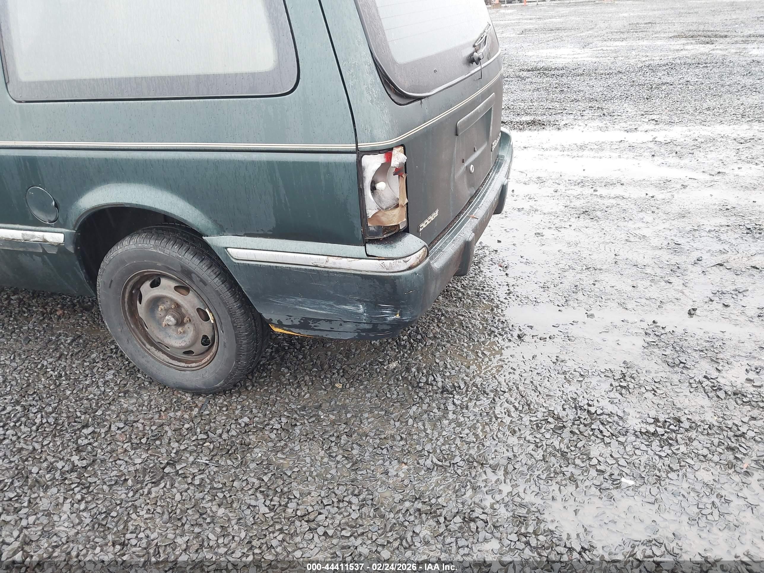 1993 Dodge Grand Caravan Se Green vin: 1B4GH44R4PX613745