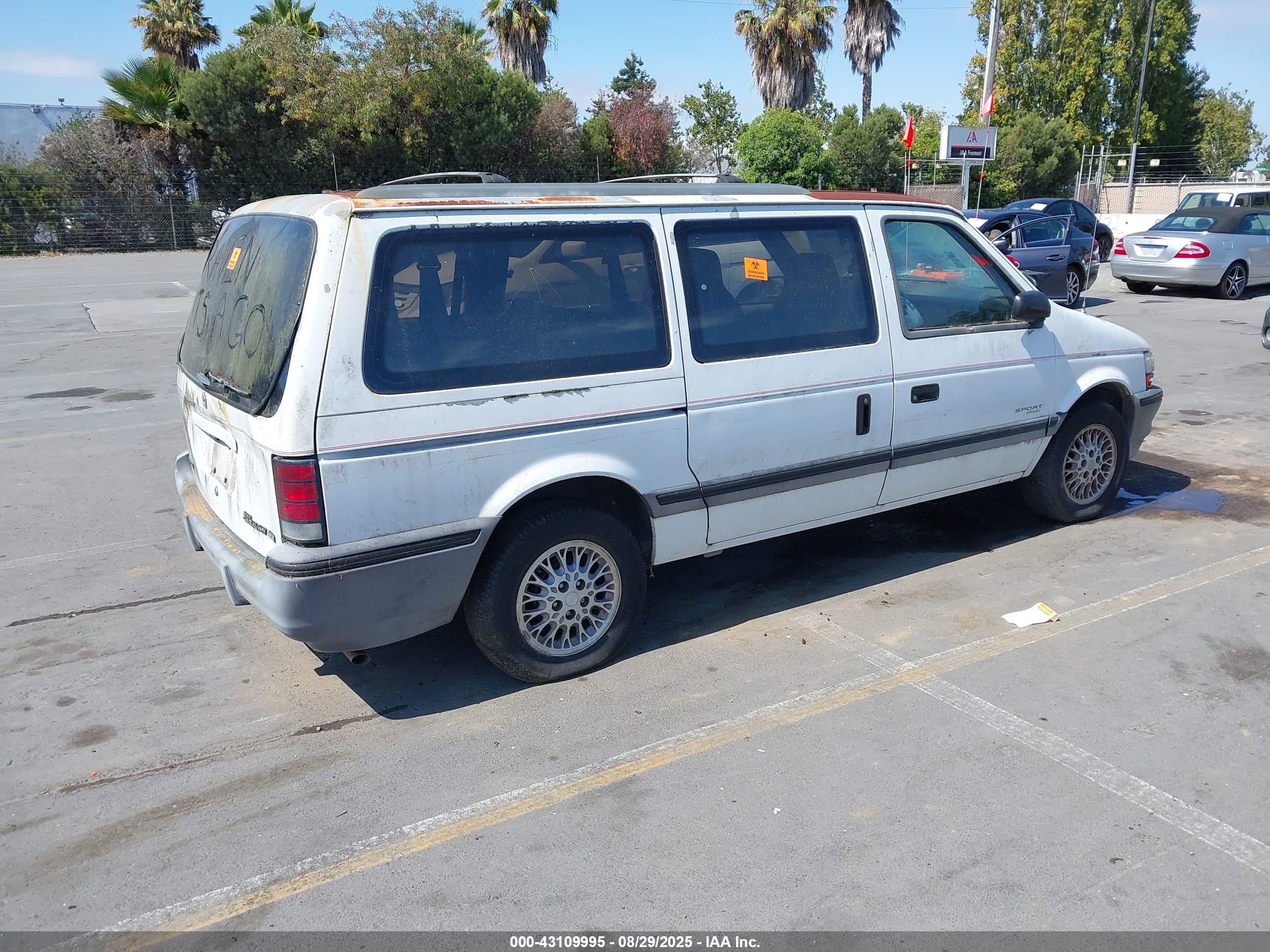 1993 Dodge Grand Caravan Se Turquoise vin: 1B4GH44R5PX771527