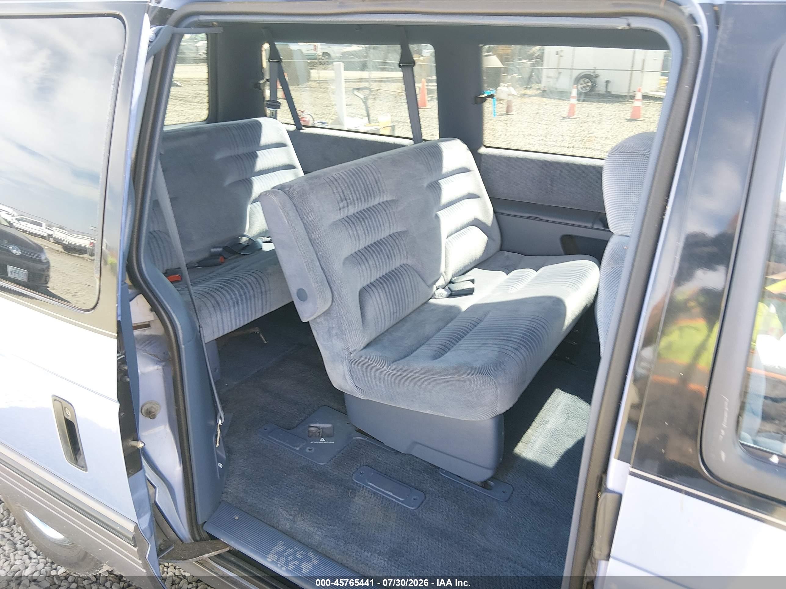1993 Dodge Grand Caravan Le/es Purple vin: 1B4GH54R0PX534238
