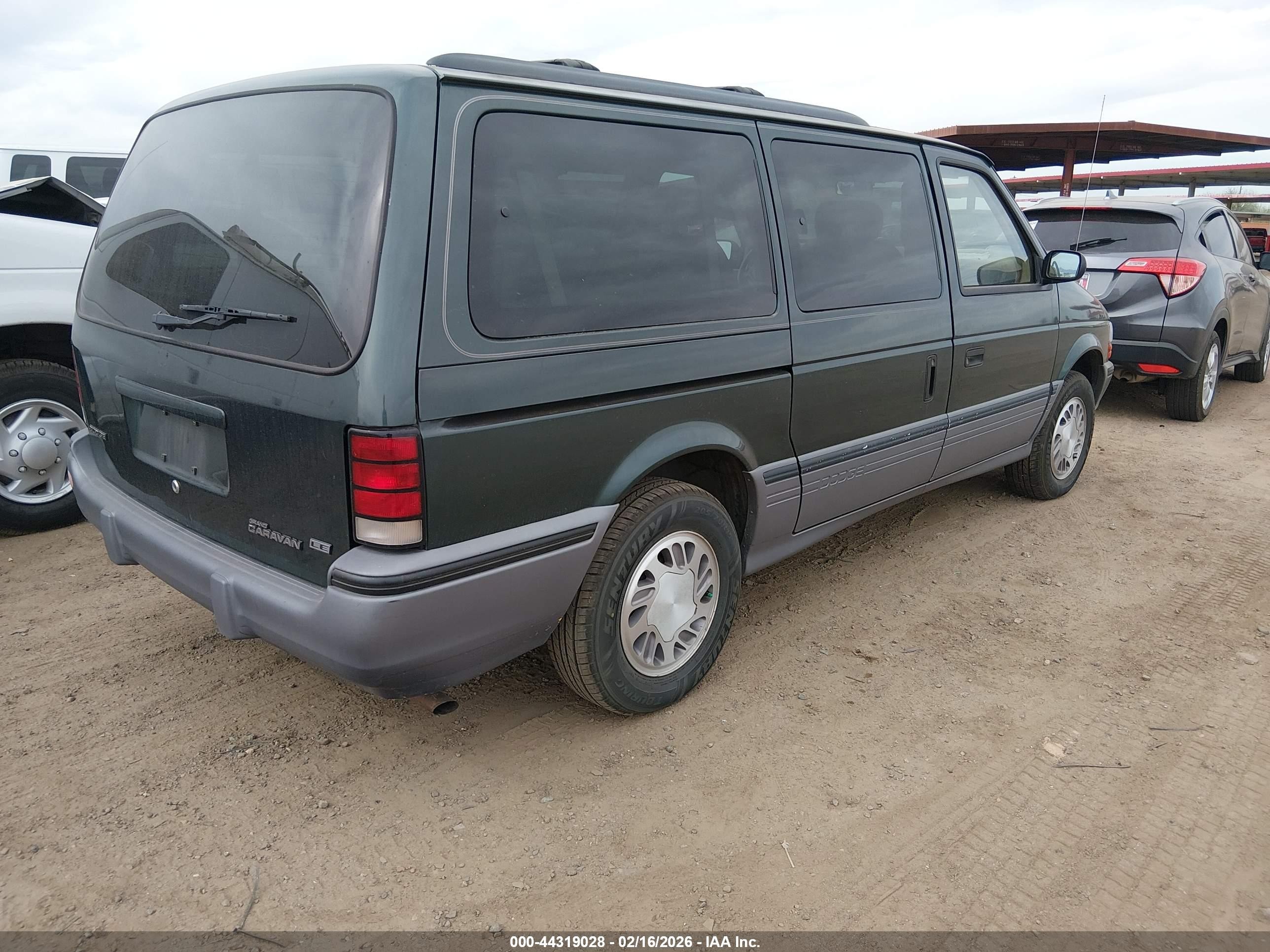 1993 Dodge Grand Caravan Le/es Green vin: 1B4GH54R9PX502291