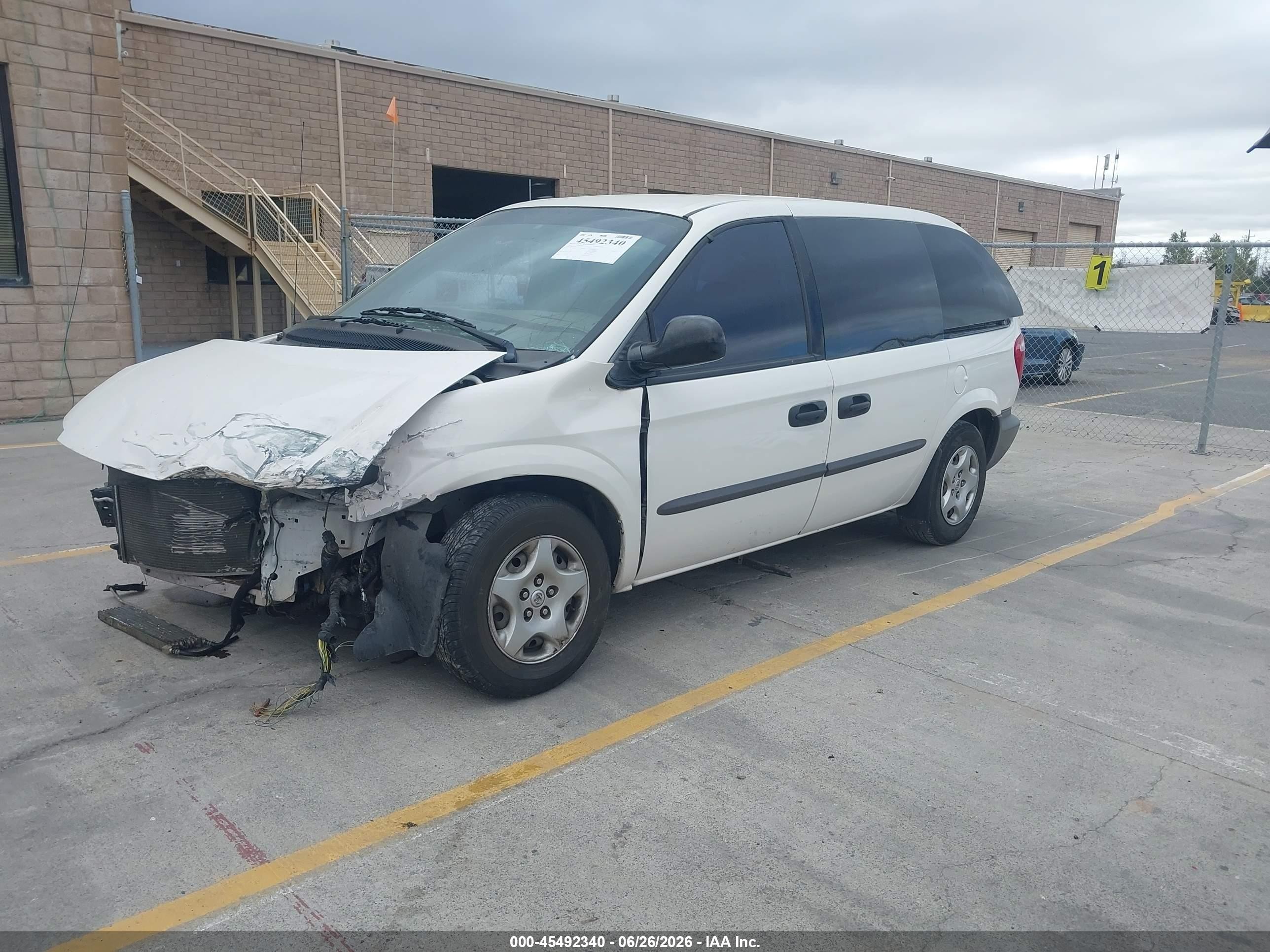 2002 Dodge Caravan Ec White vin: 1B4GP15B22B635753