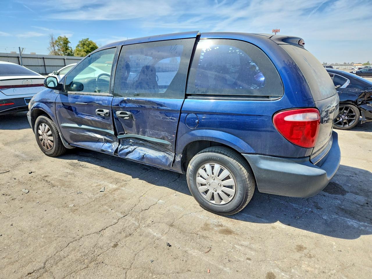2002 Dodge Caravan Ec Blue vin: 1B4GP15BX2B632860