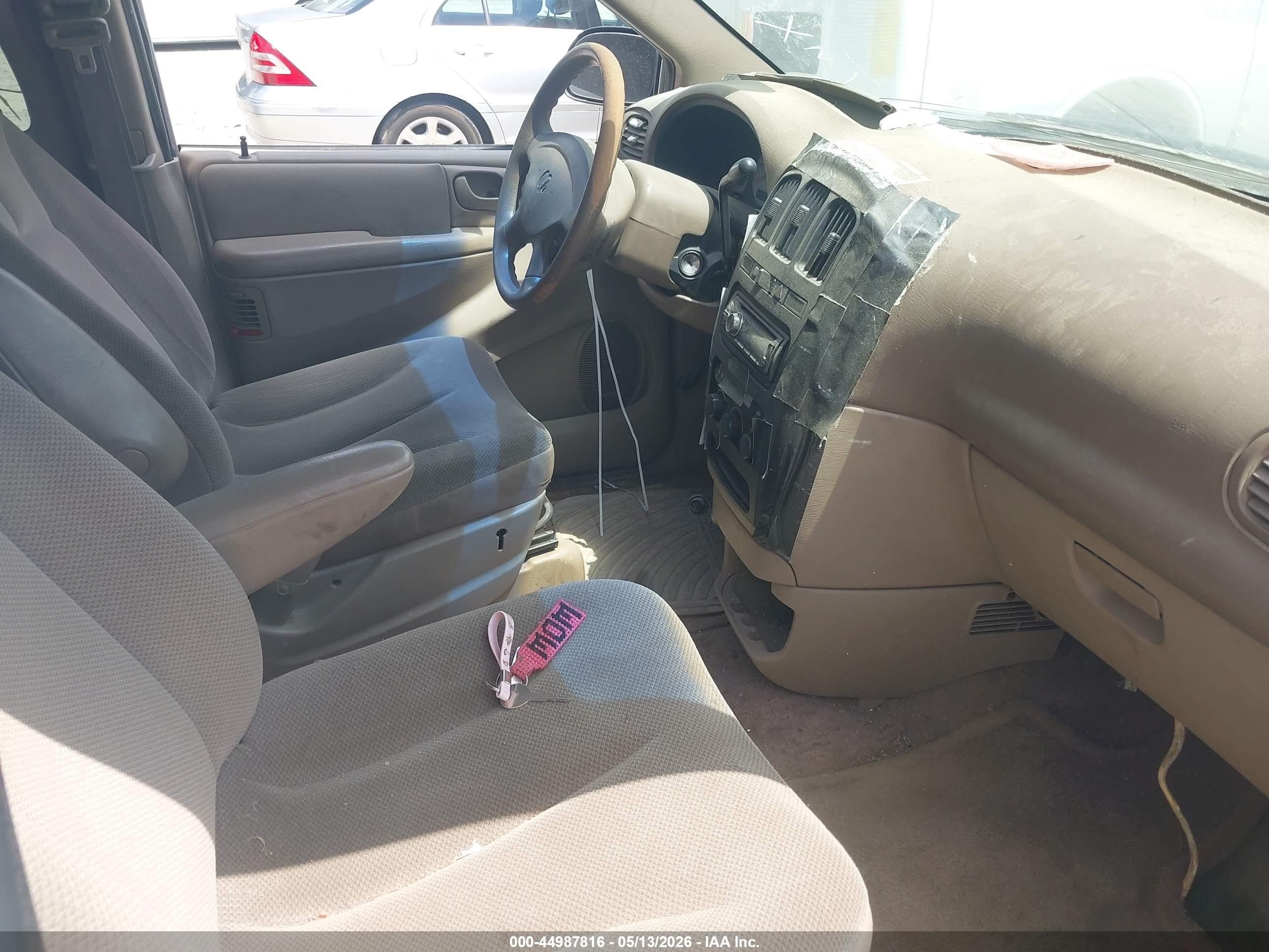 2001 Dodge Grand Caravan Se White vin: 1B4GP24371B238019