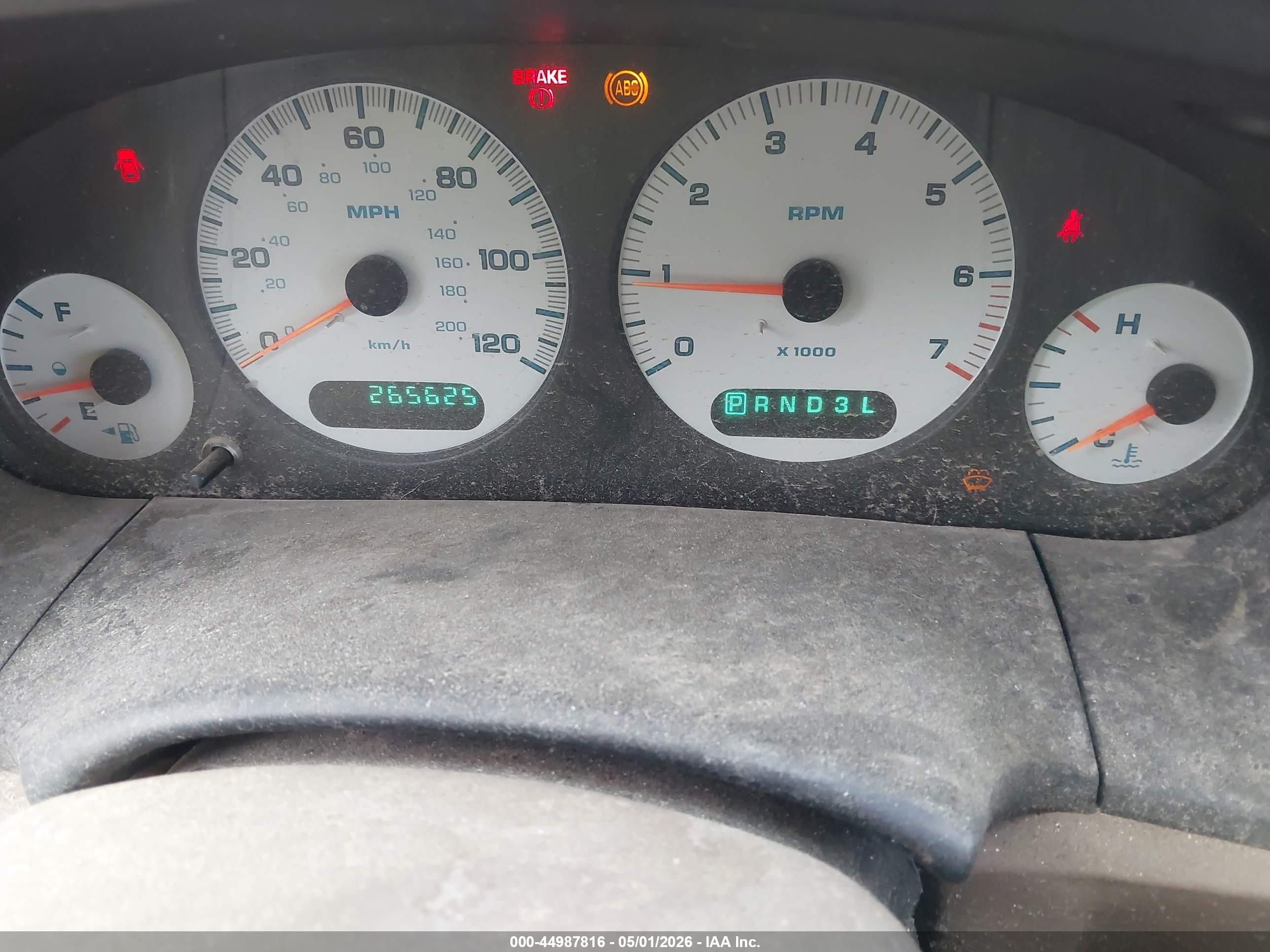 2001 Dodge Grand Caravan Se White vin: 1B4GP24371B238019