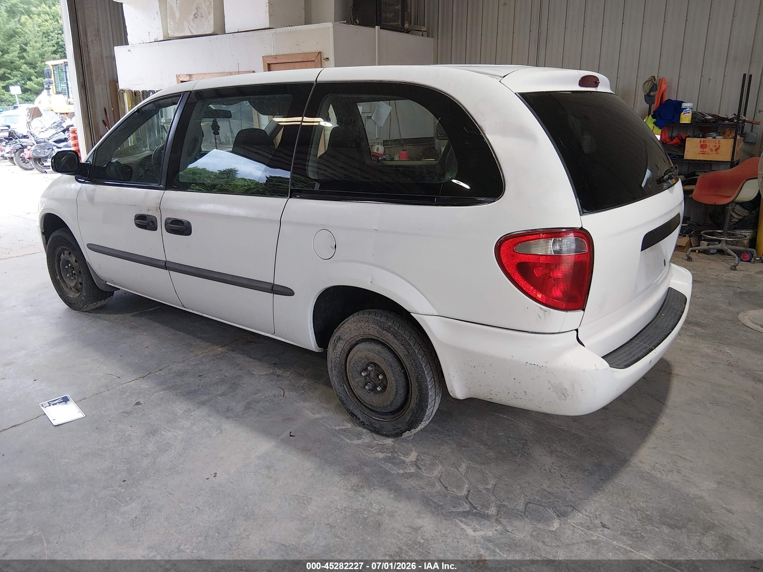 2002 Dodge Grand Caravan Se Белый vin: 1B4GP243X2B727791