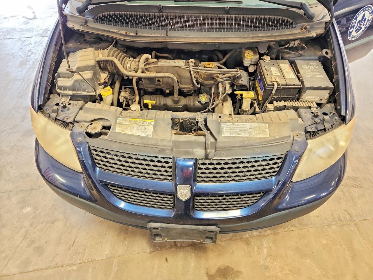 2002 Dodge Caravan Se Blue vin: 1B4GP25332B541914